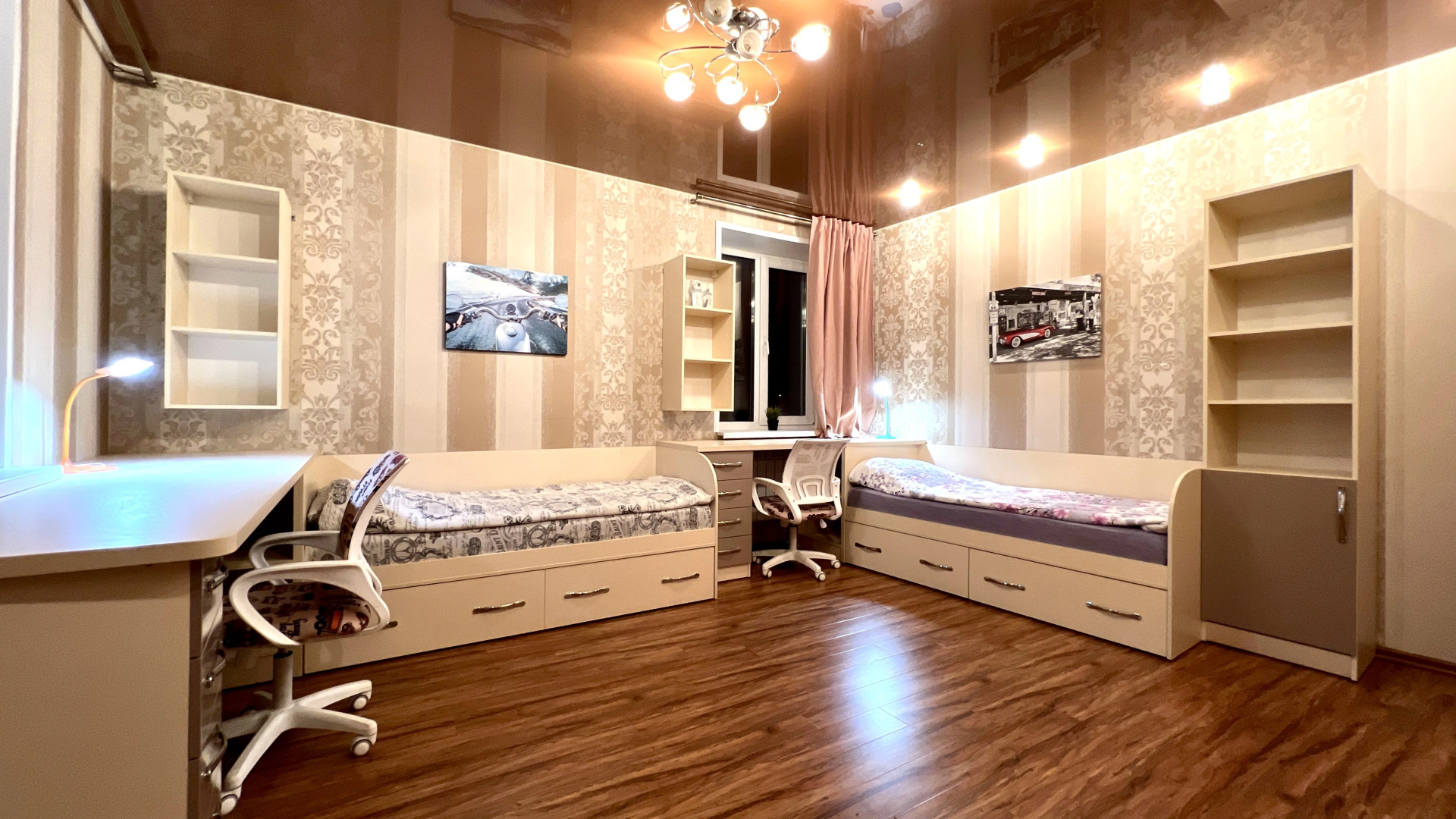 Квартира 3-комнатная Видовая Yarapartments на Набережной