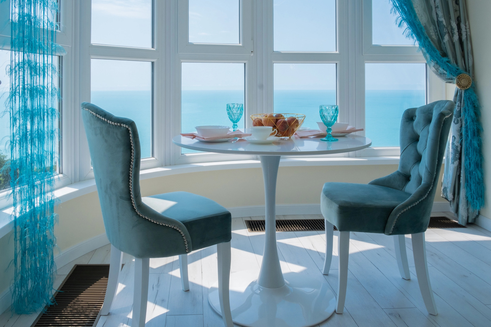 Marisol Breeze Стильная квартира с видом на море