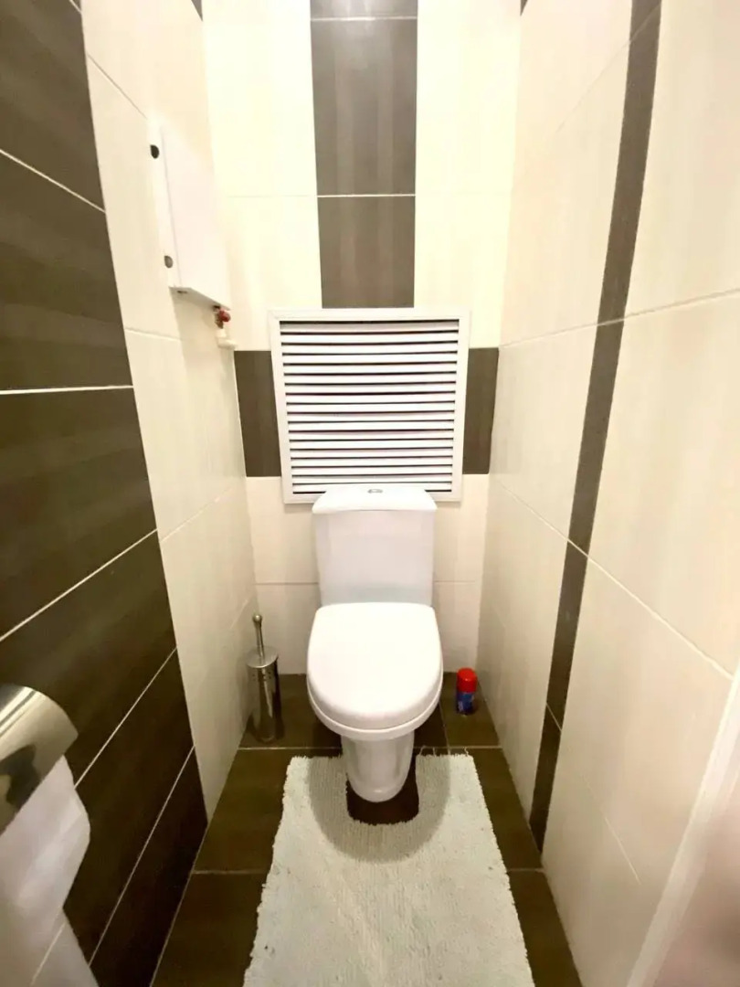 Апартаменты большая студия в новострое