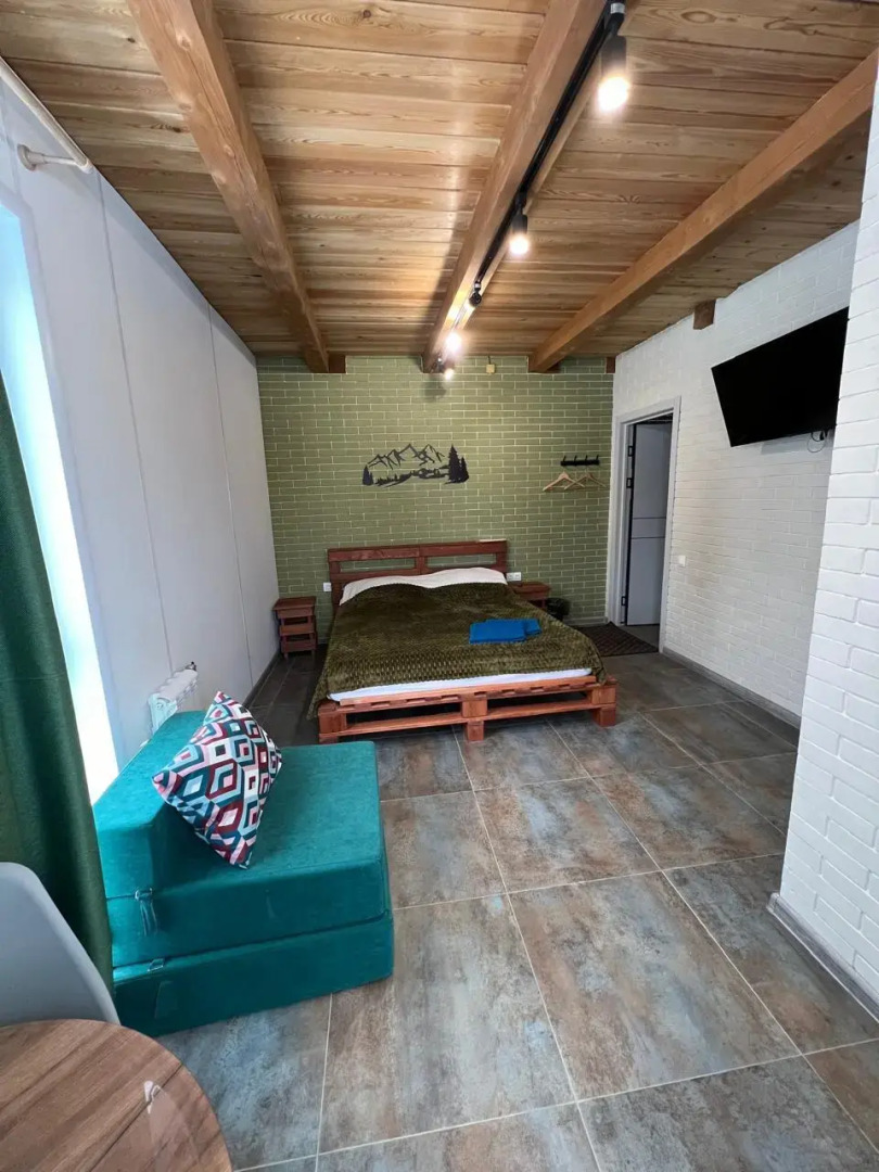 Частный дом Золотой вензель