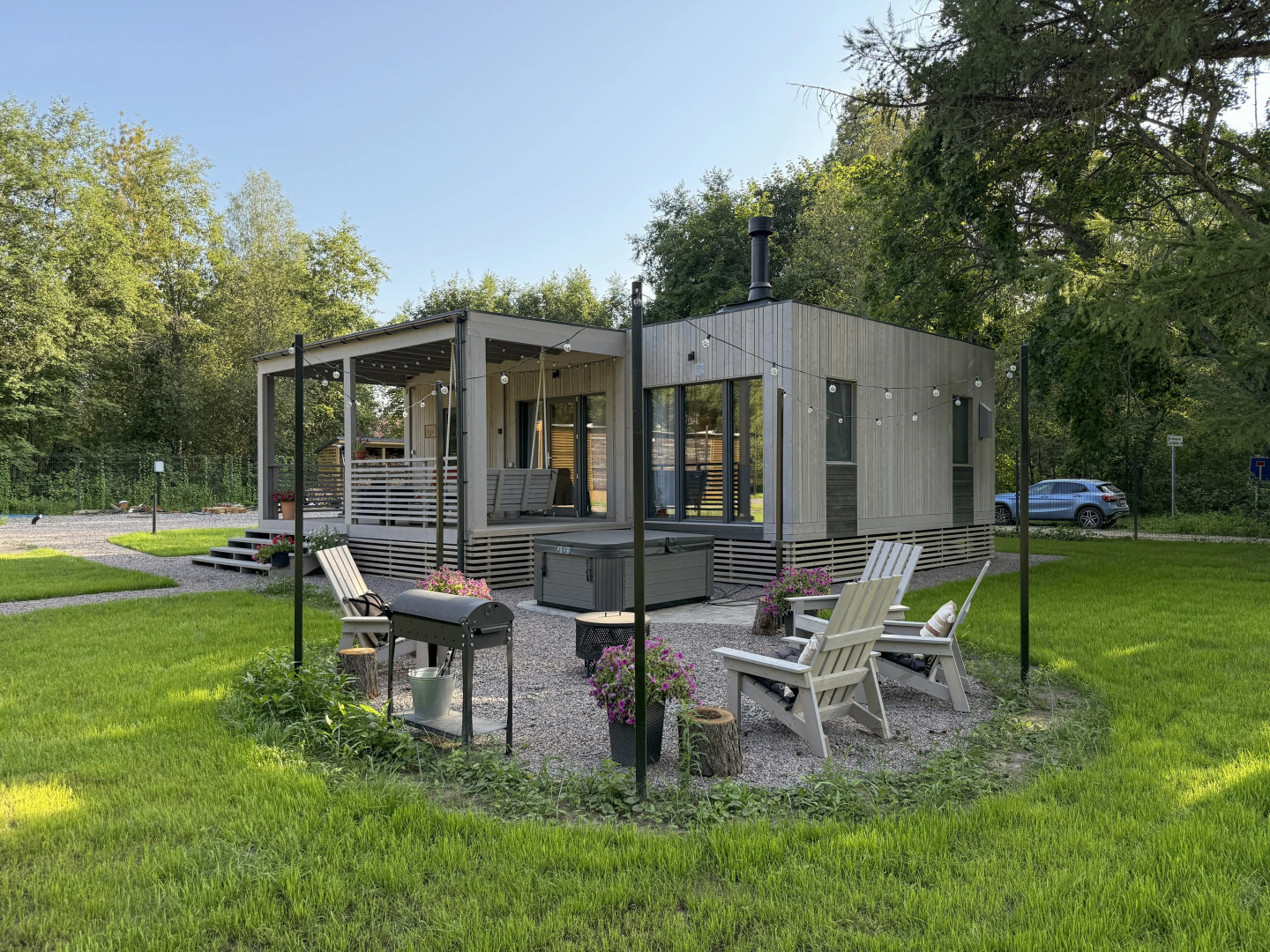 Частный дом Коттедж Шапки Дача Hygge с камином