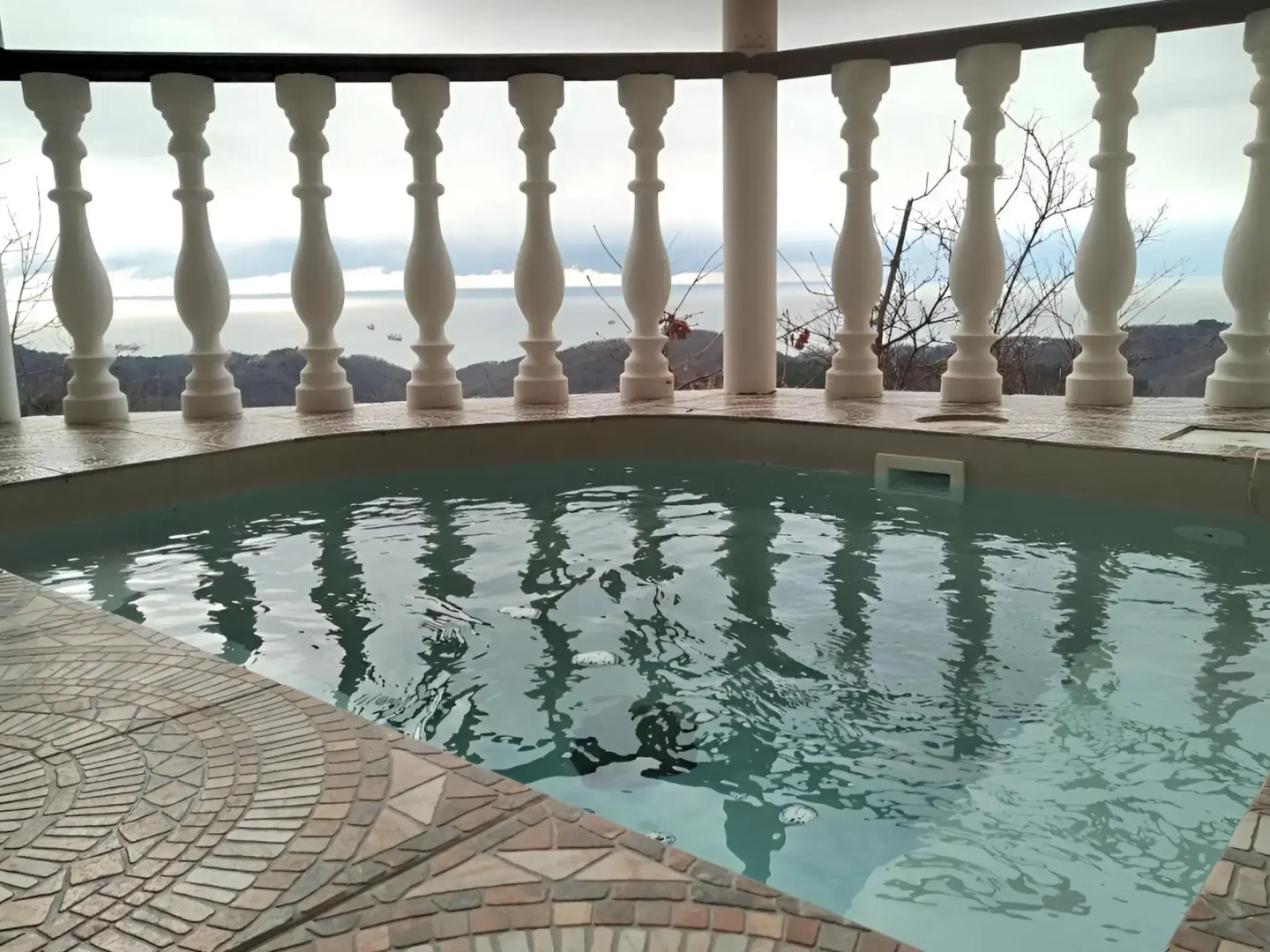 Вилла в Горах с Великолепным Видом