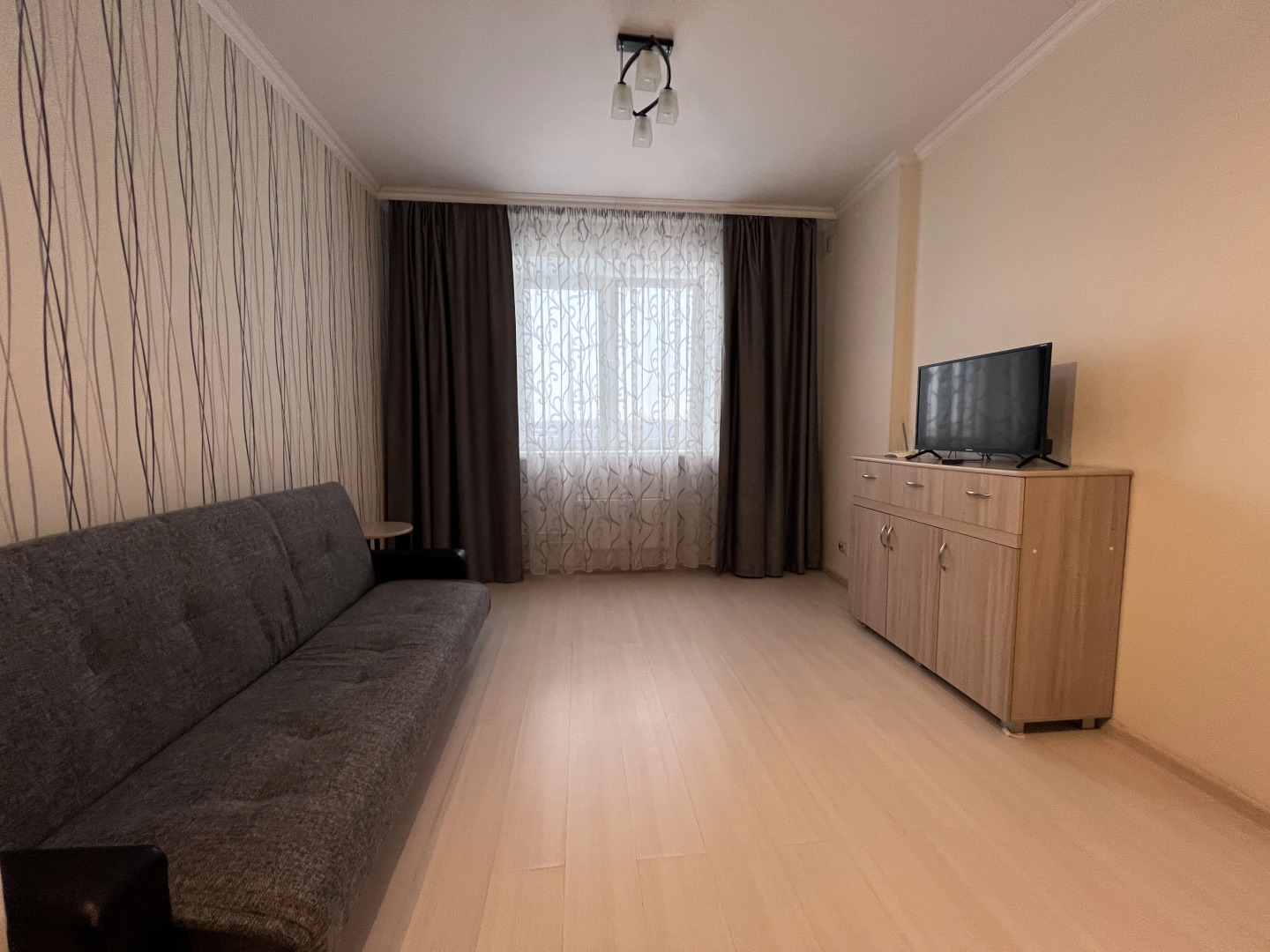 Апартаменты Квартира AlexHome РП Свердловский Заречная 3