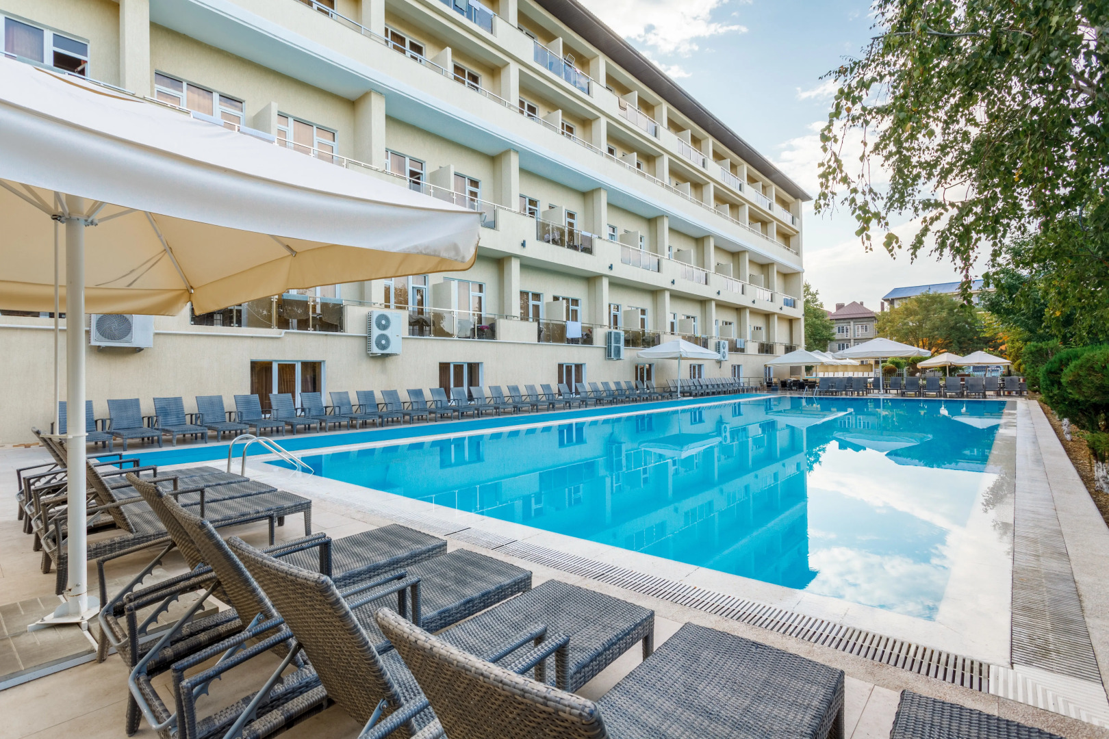 Отель Sunmarinn Resort hotel