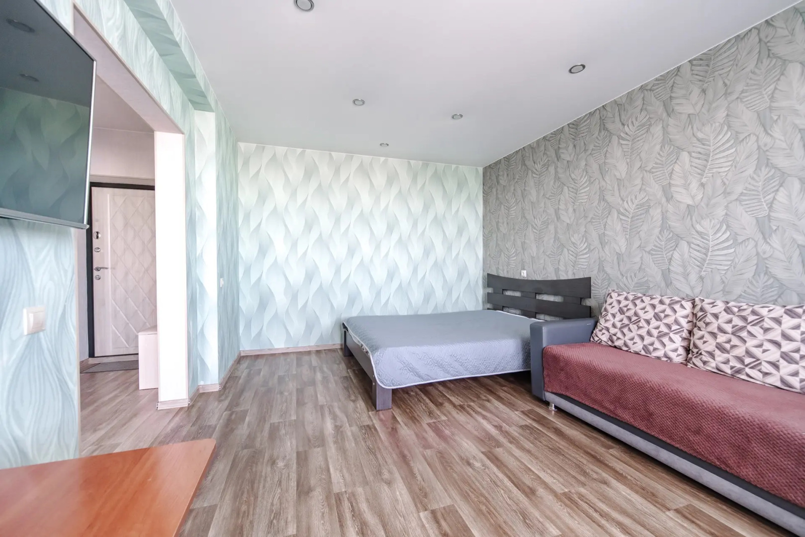 Квартира Зейская 220