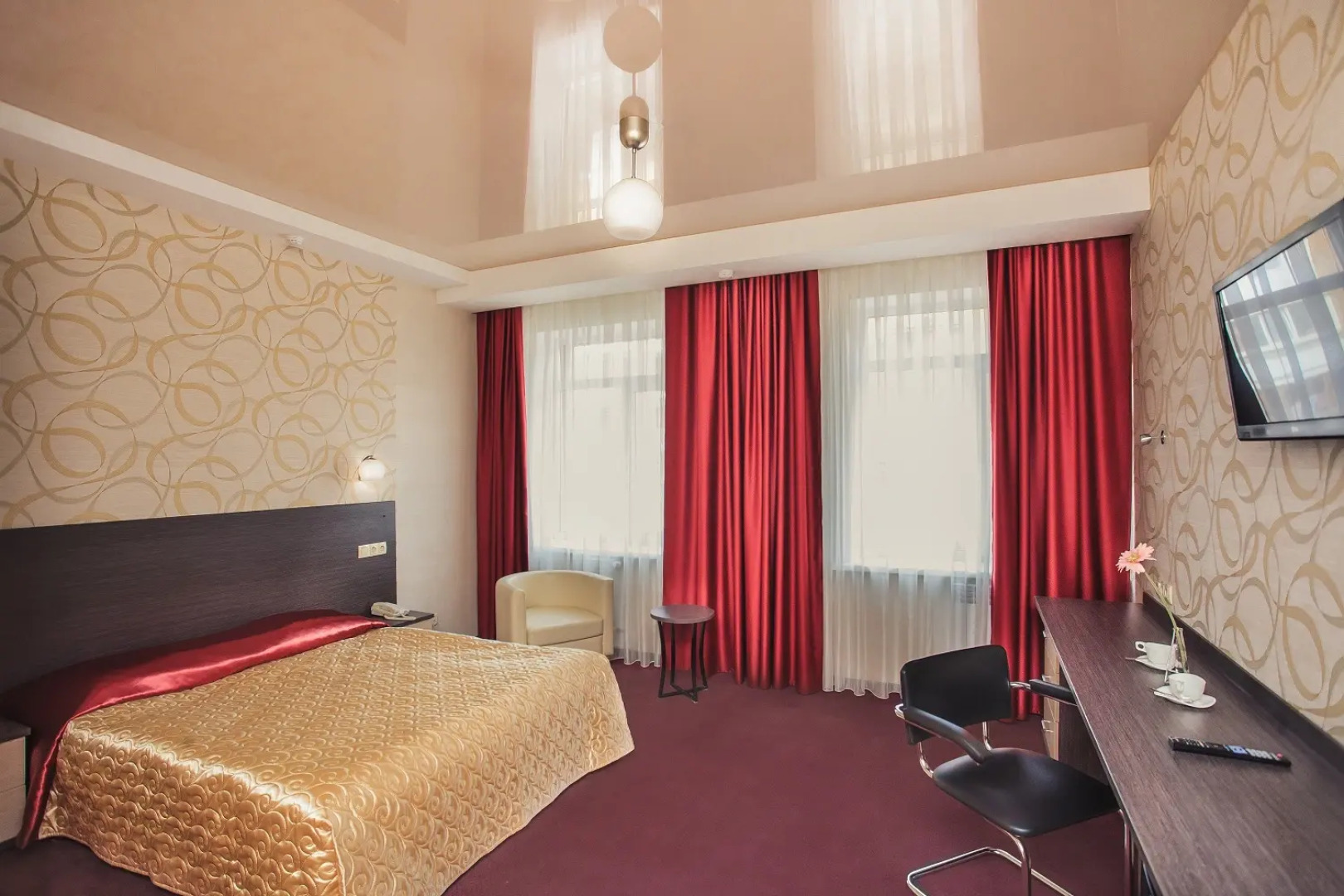 Отель Веструм