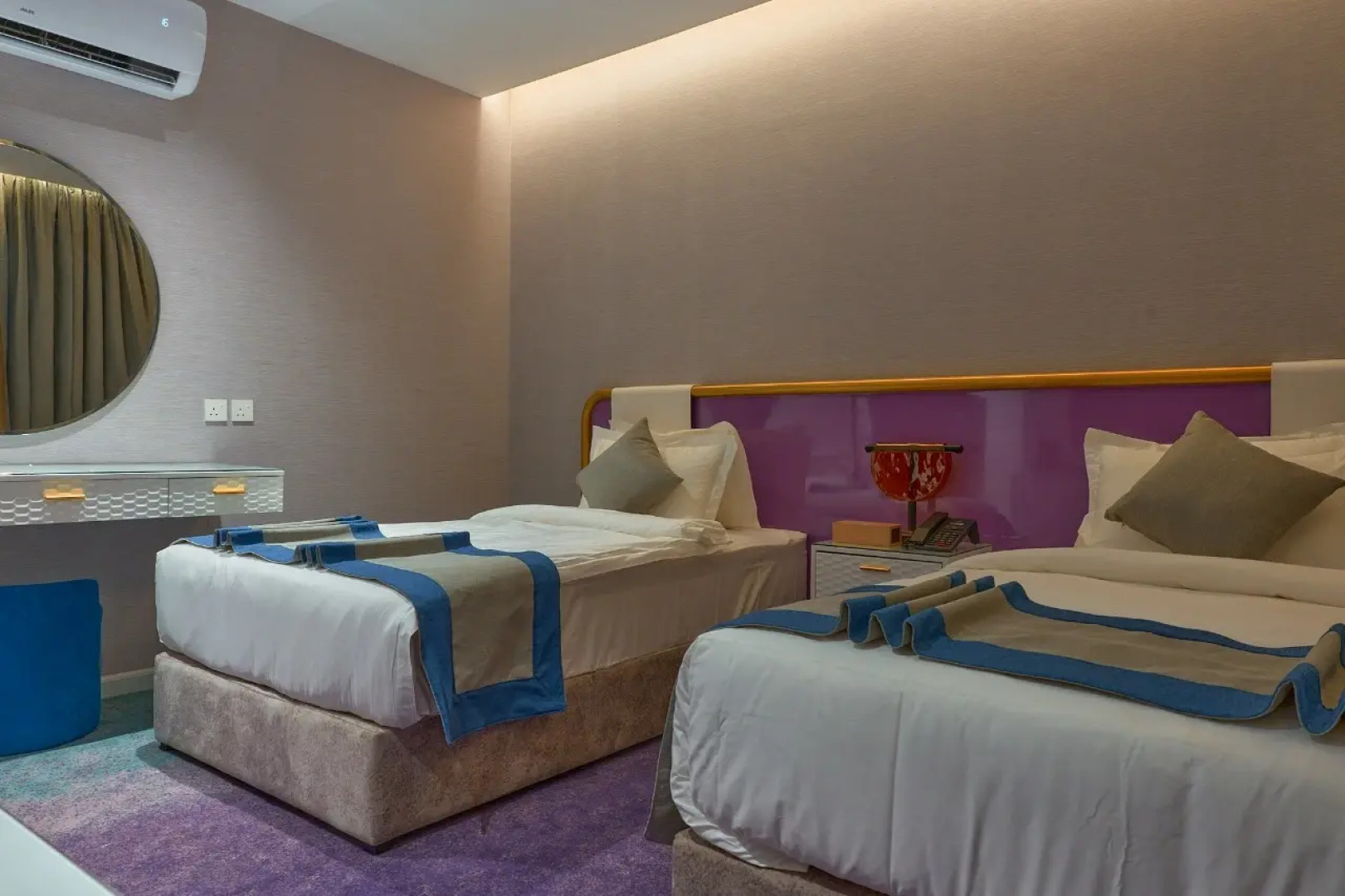 Отель Marvelous