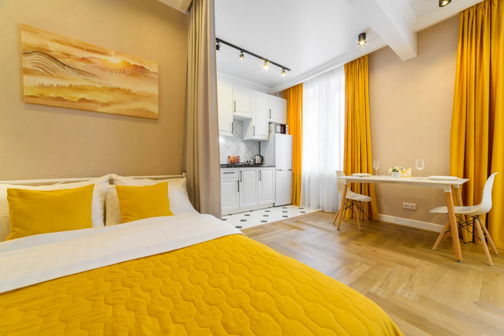 Апартаменты на Советская 4