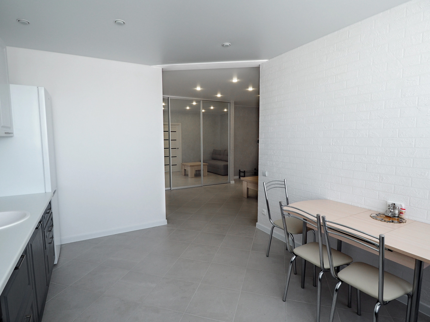 Апартаменты у Горпарка с видом на Волгу