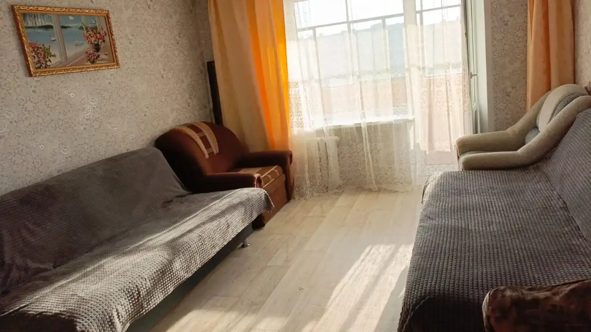 Квартира 3х Комнатная Горького 8Б