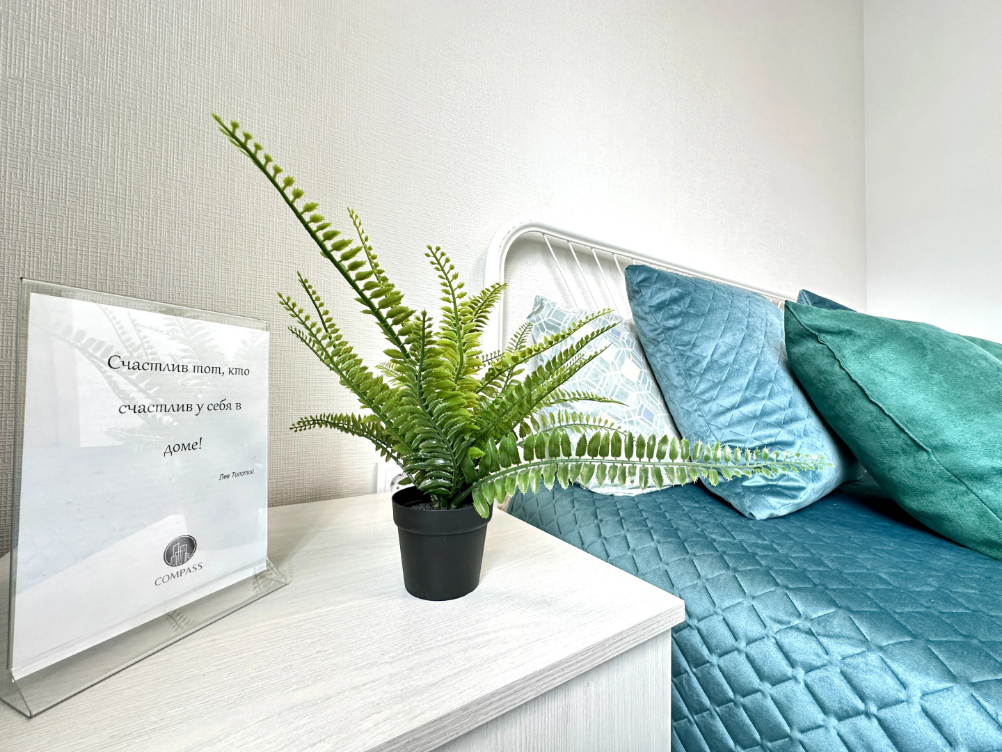 Апартаменты Люкс Аквамарин с дизайнерским ремонтом, для большой семьи