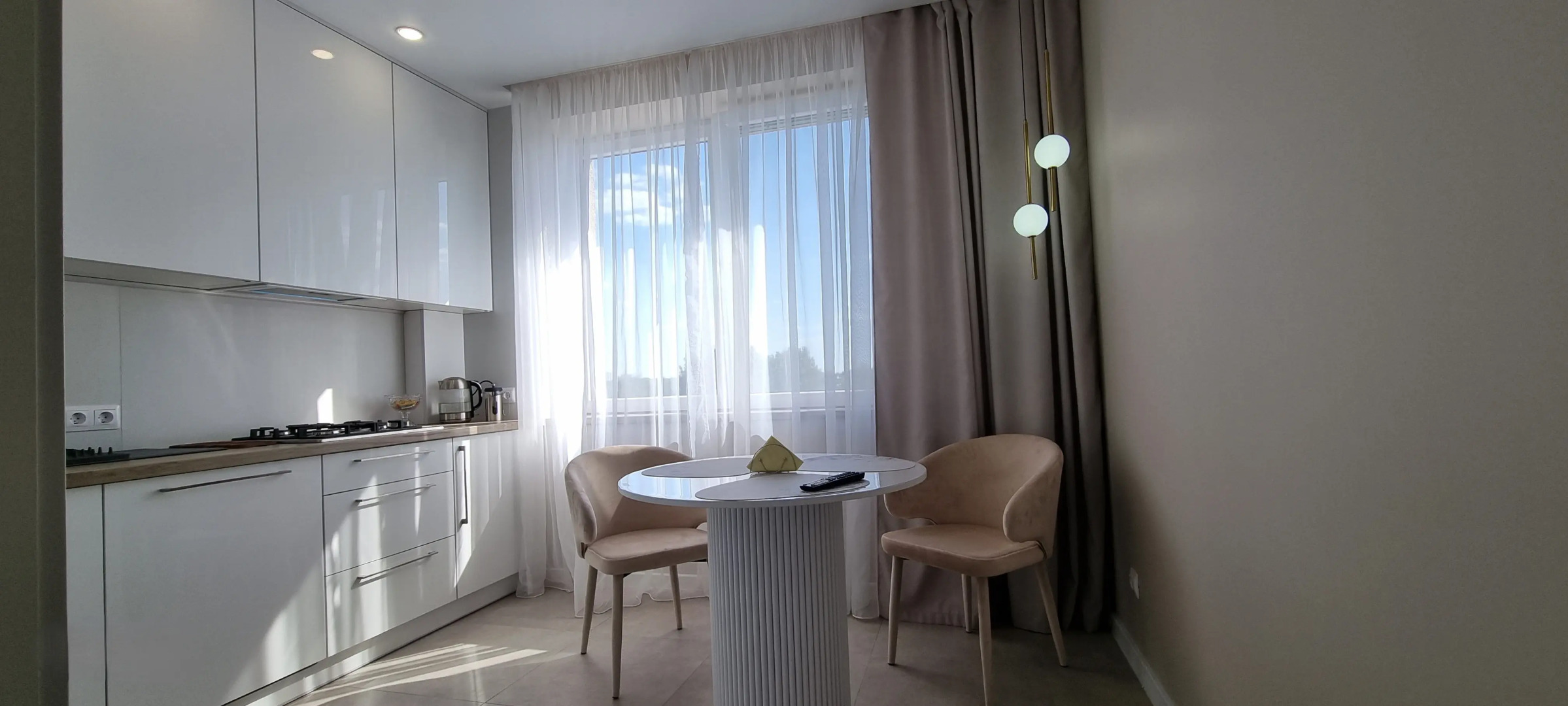 Апартаменты В Центре на Озере у Канта