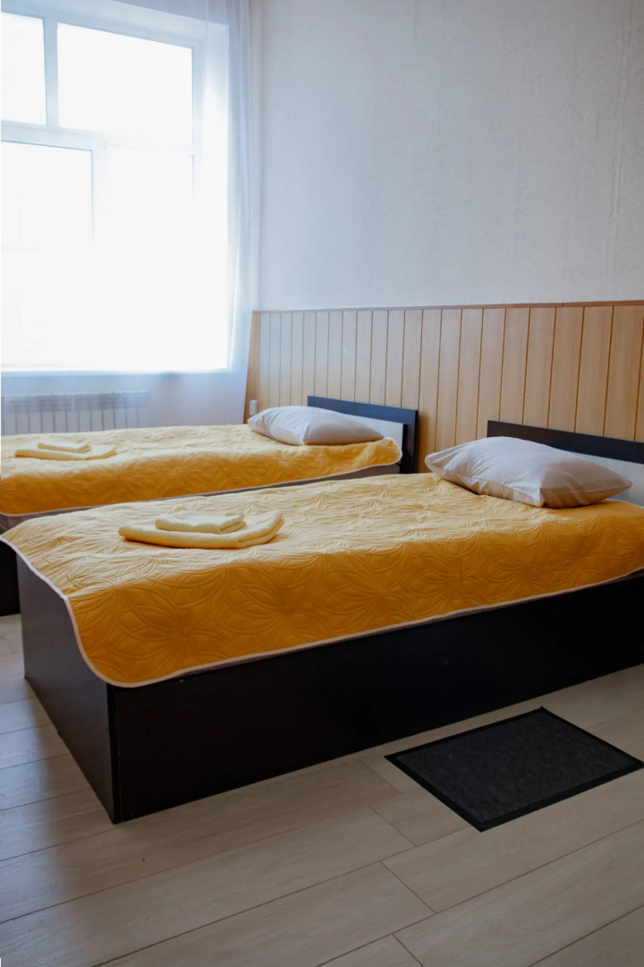 Отель Чародейка