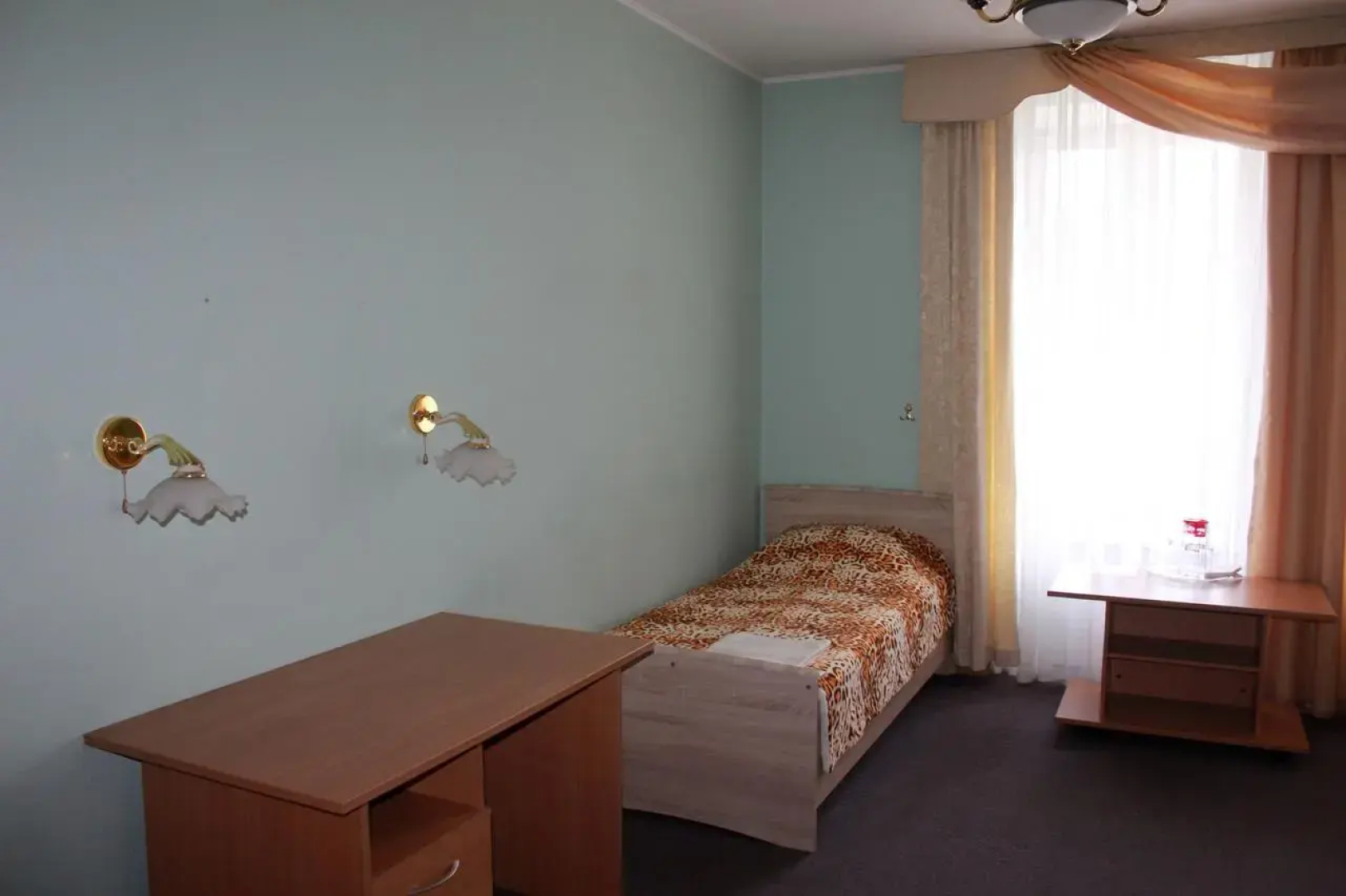 Отель Веста