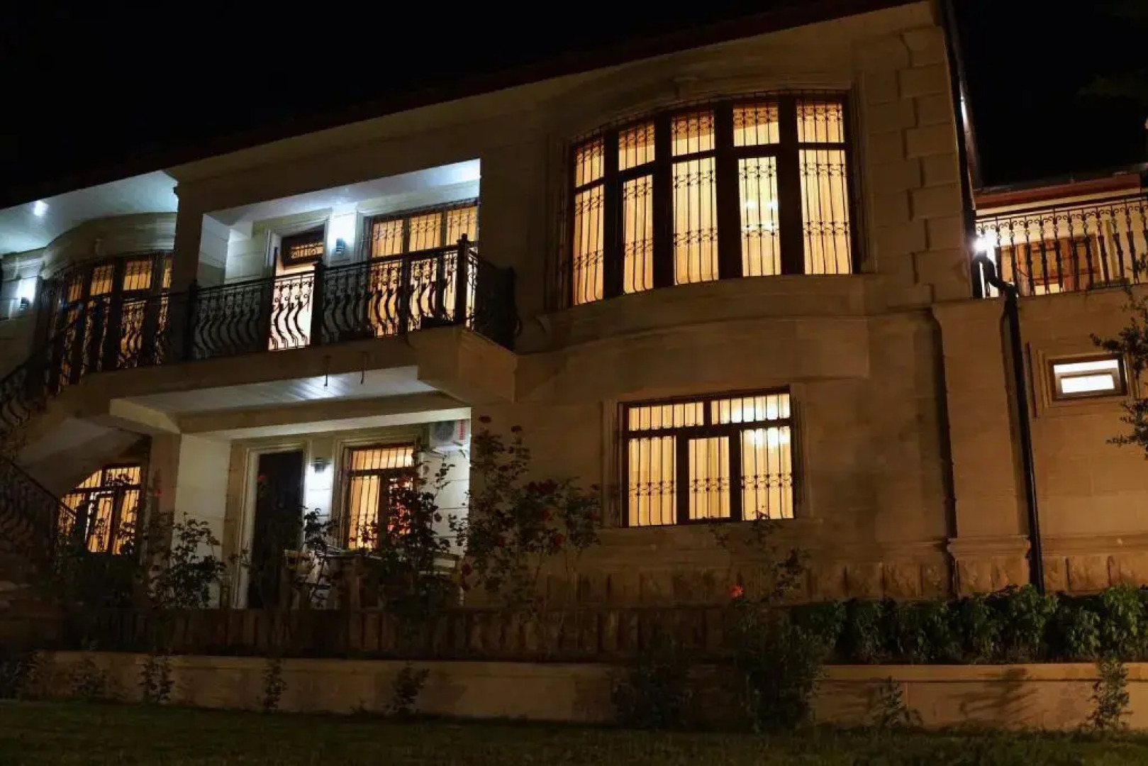 Вилла Seaside Villa in Buzovna