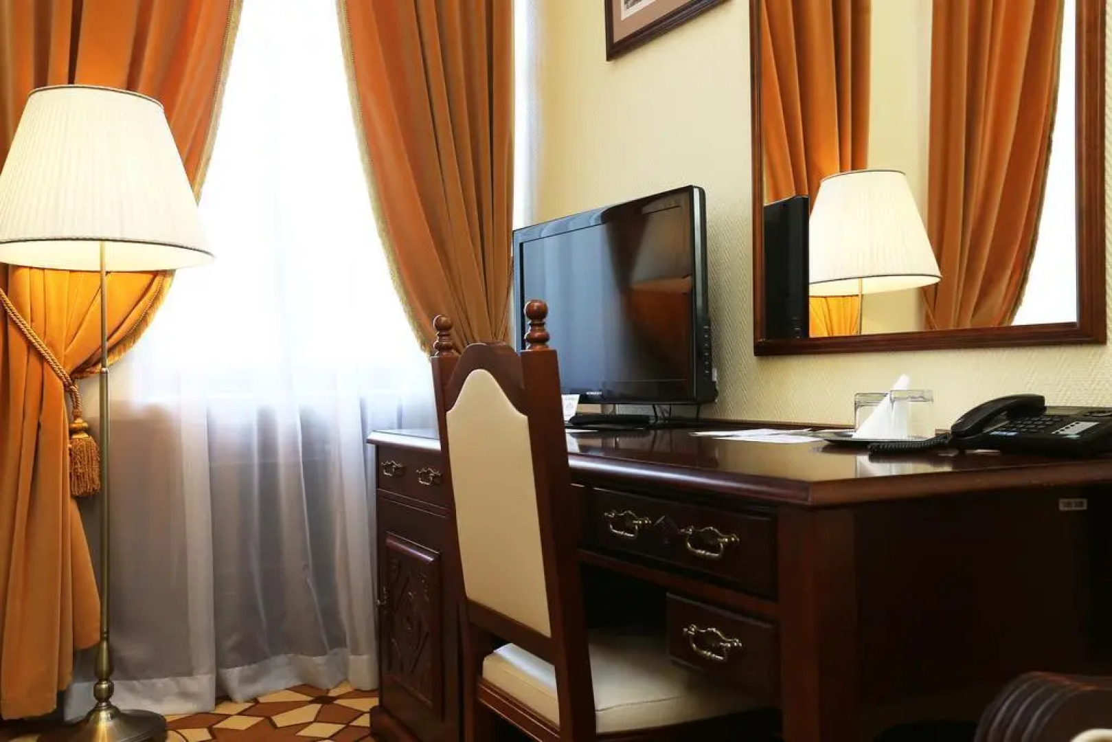 Гостиница Гарни