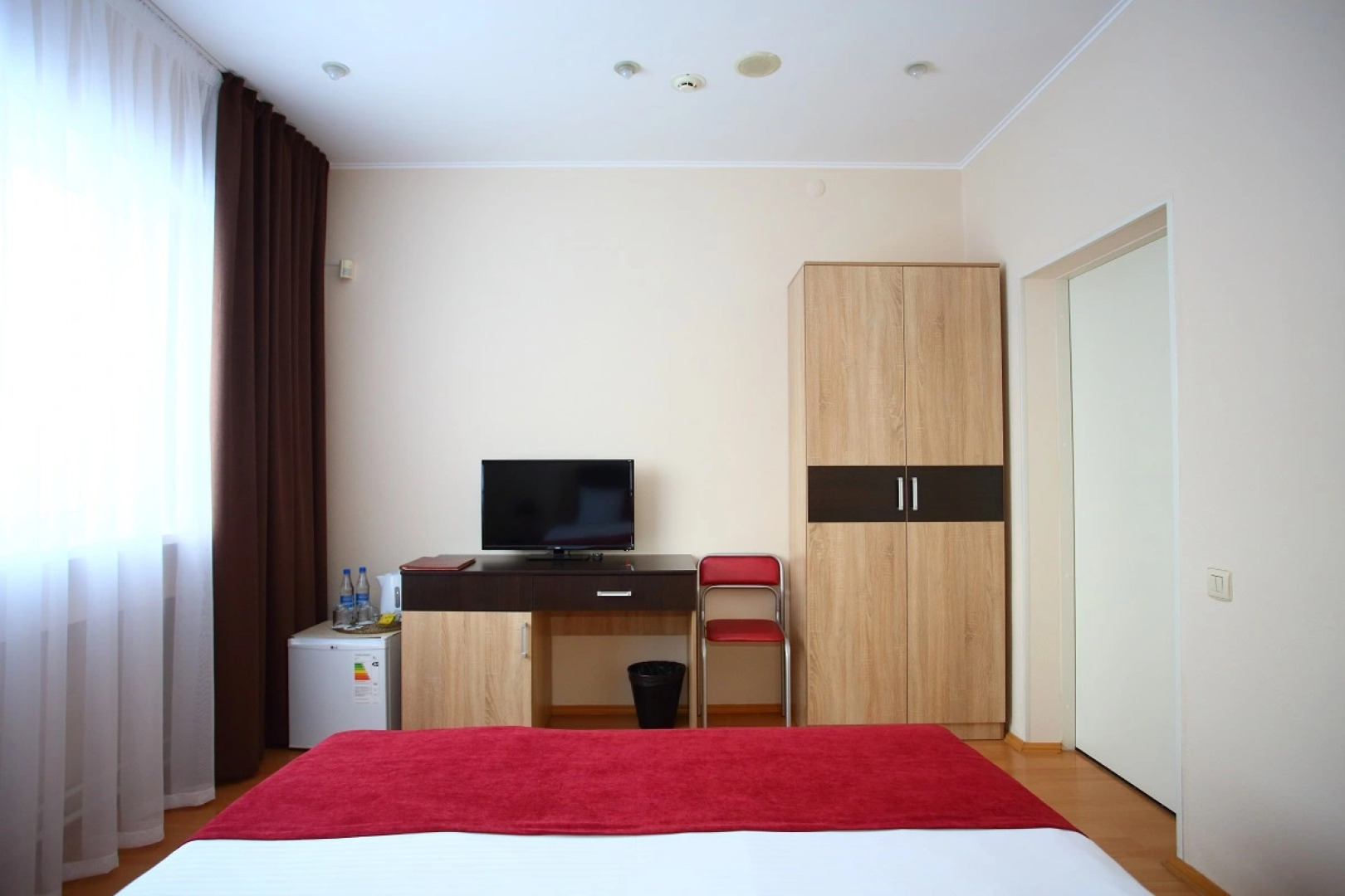 Отель Максим