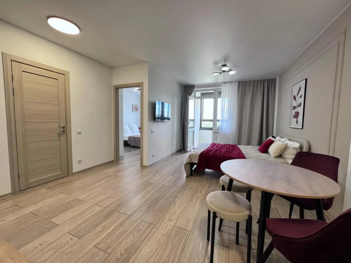 Квартира Студия на Новостроя 9