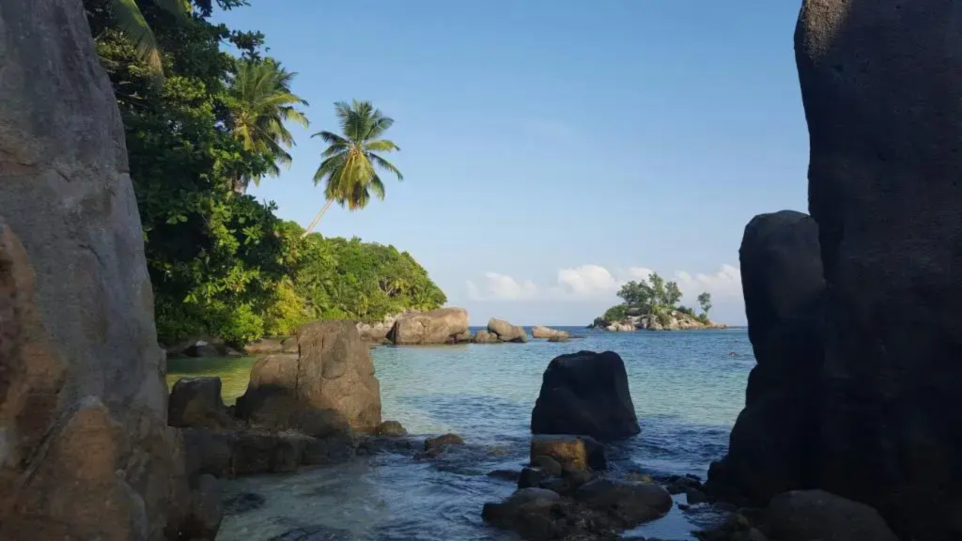 Апартаменты Au Fond De Mer View