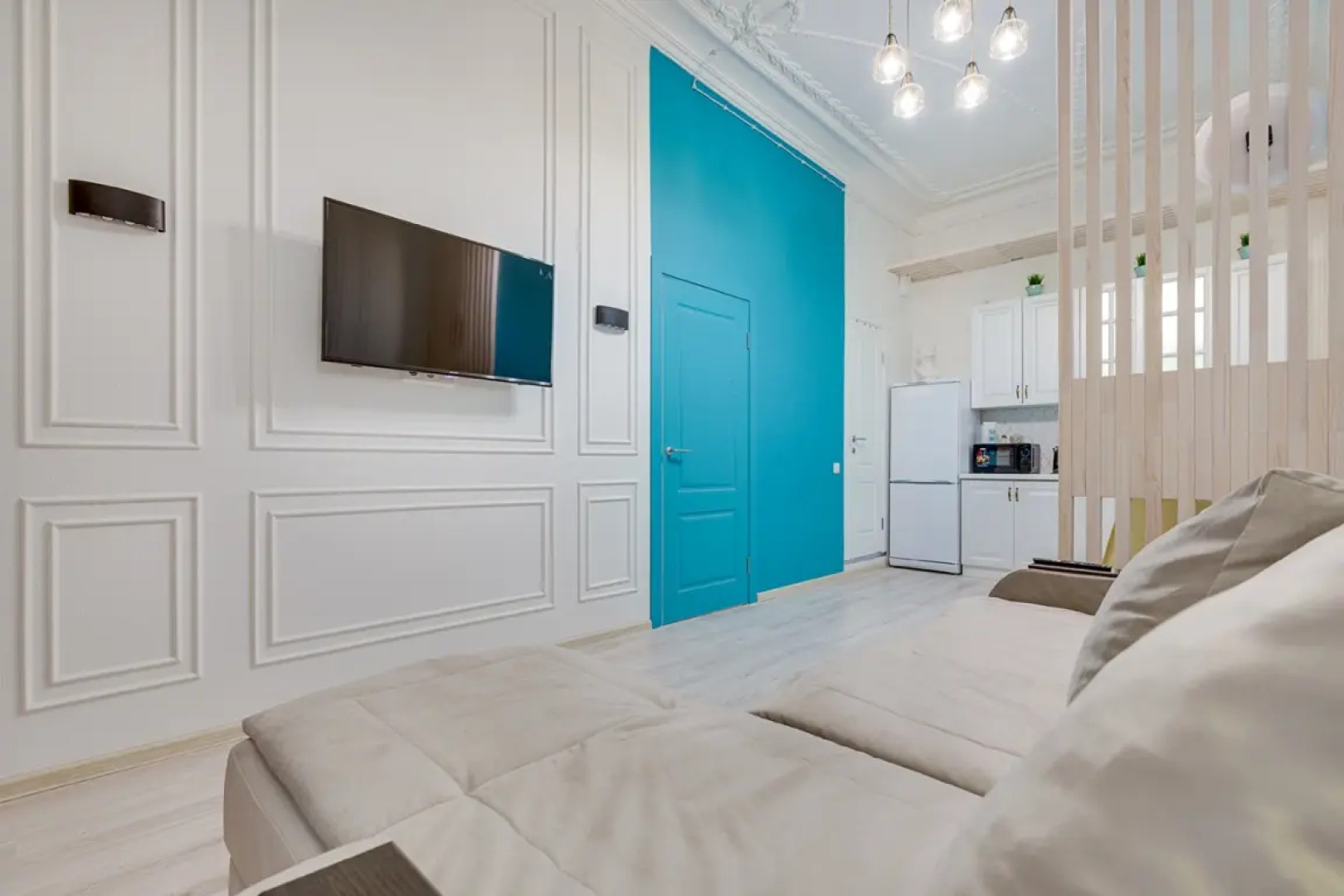 Апартаменты Бирюза и Подсолнух ВПитер на сутки 1