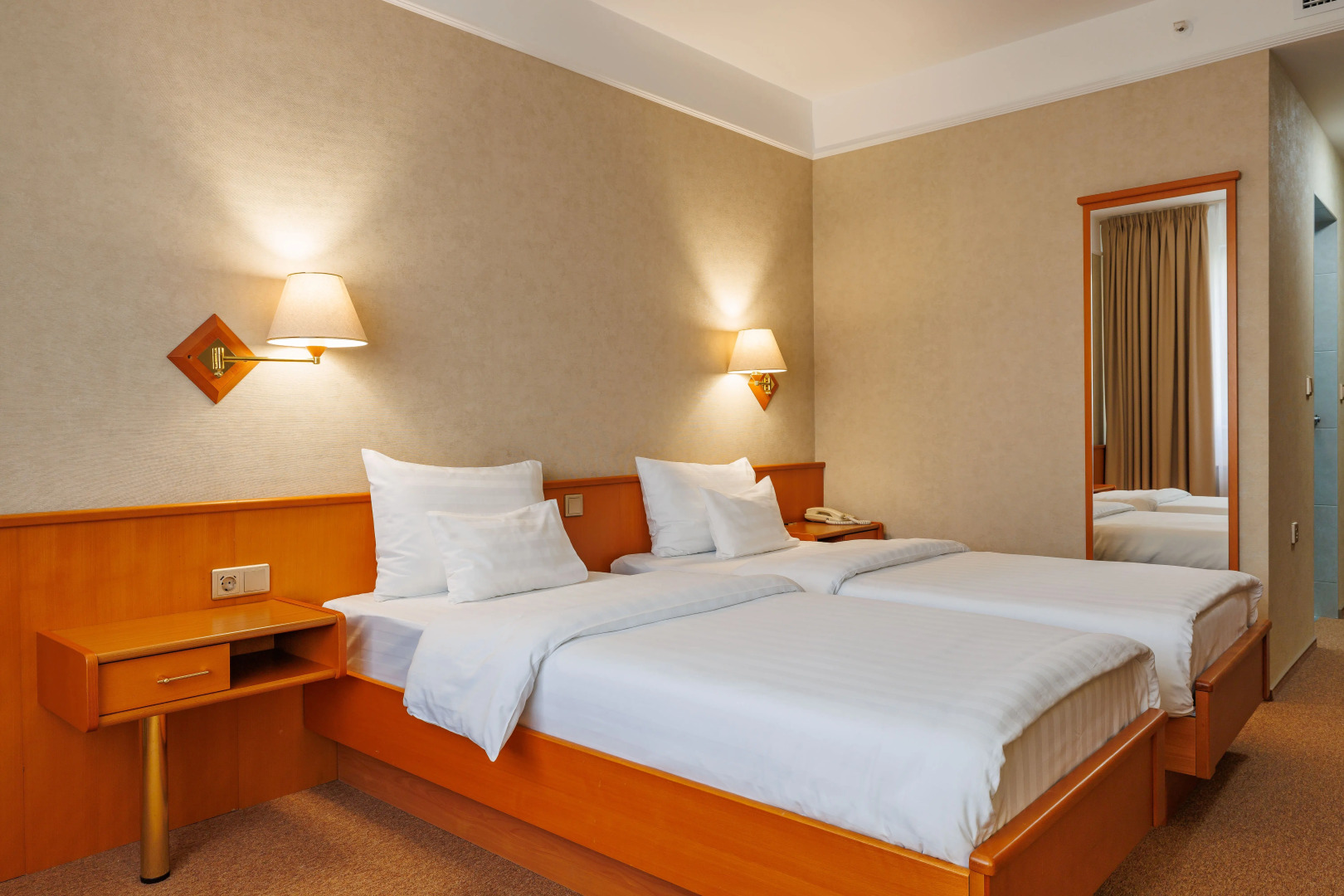 Отель Атриум Палас