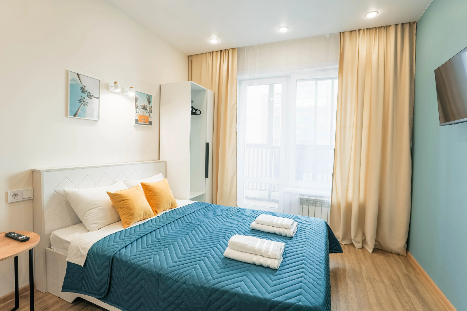 Апартаменты Солнце рядом с Политехом на 2 гостя