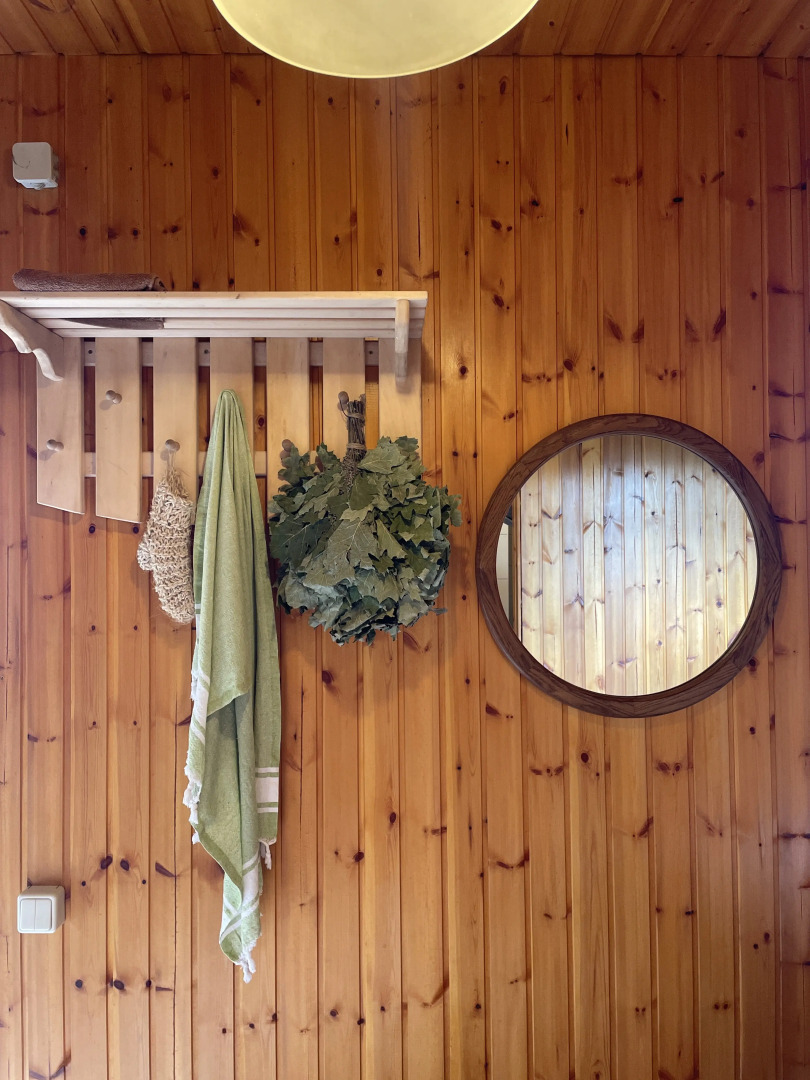 Частный дом с баней