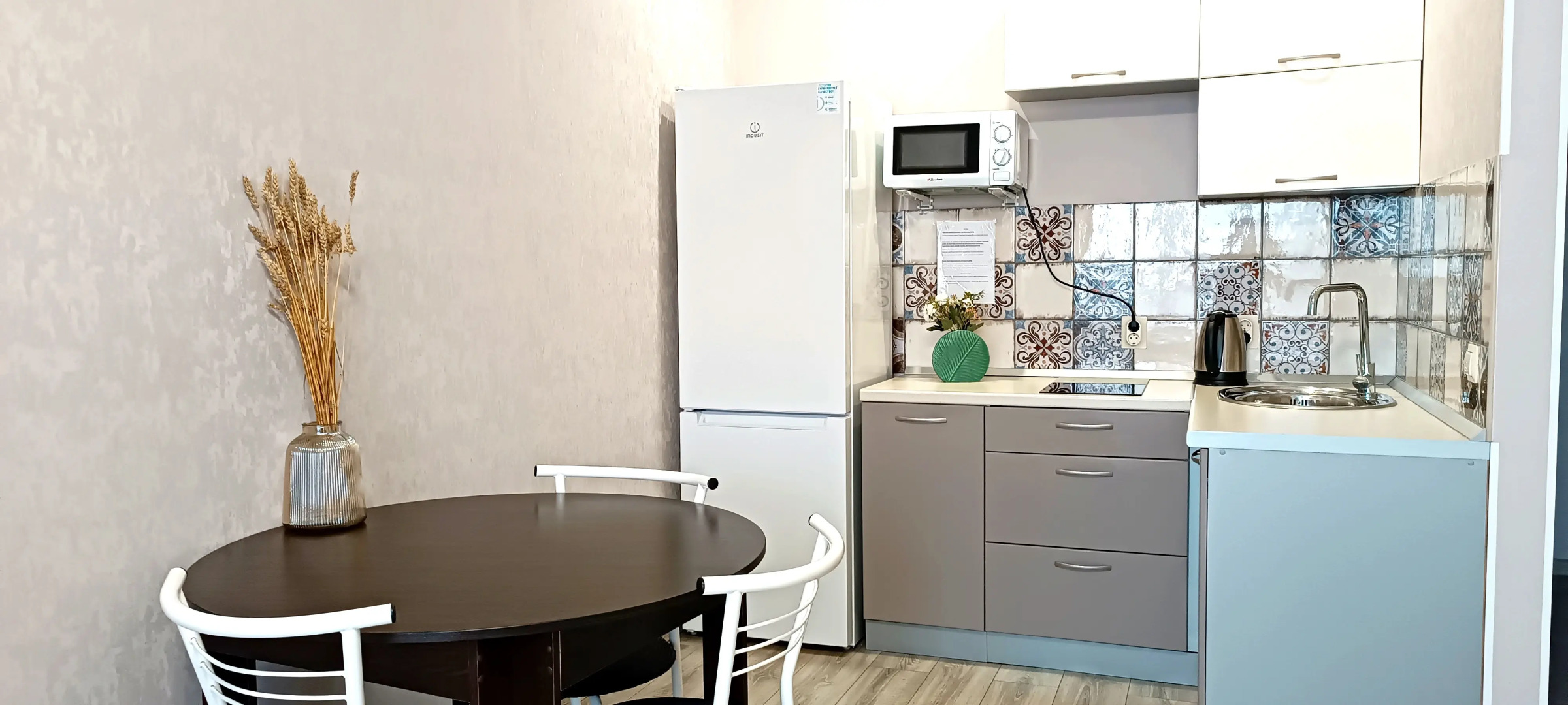 Апартаменты 100 Ночей на Комсомольском 122В