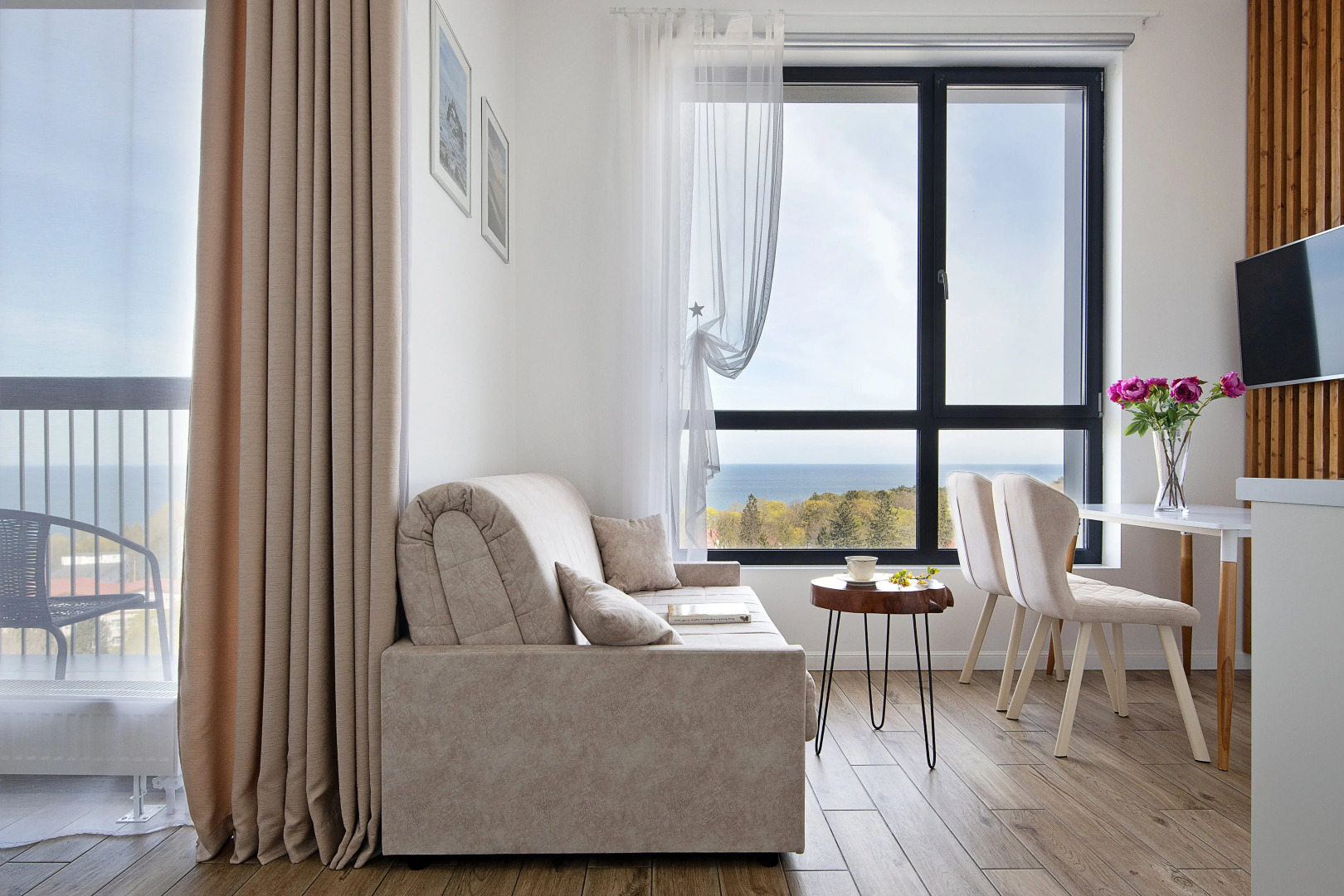 Апартаменты с видом на море на 10 этаже в комплексе Кристалл & Балтик-SPA