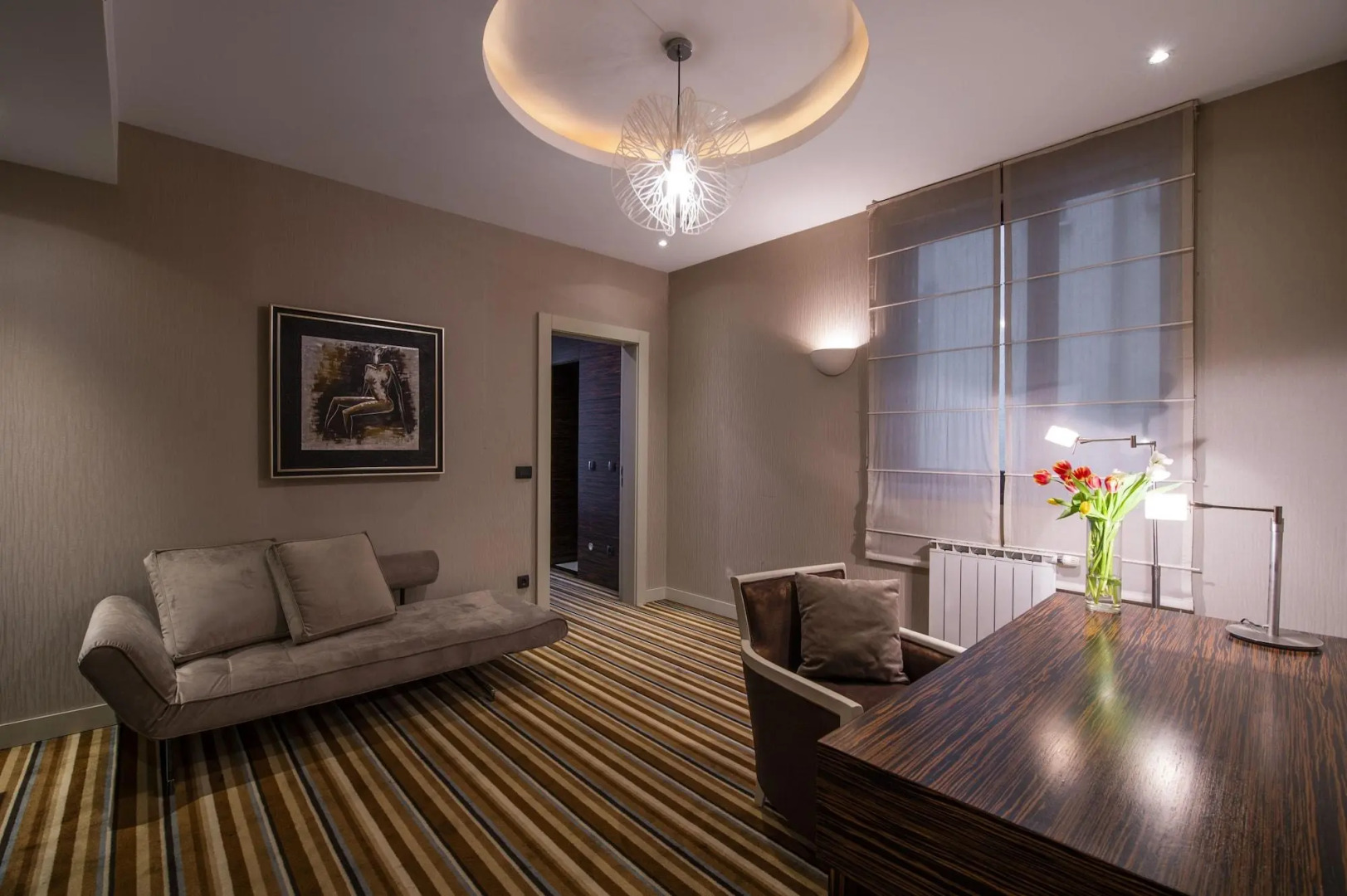 Отель Crystal Hotel Belgrade