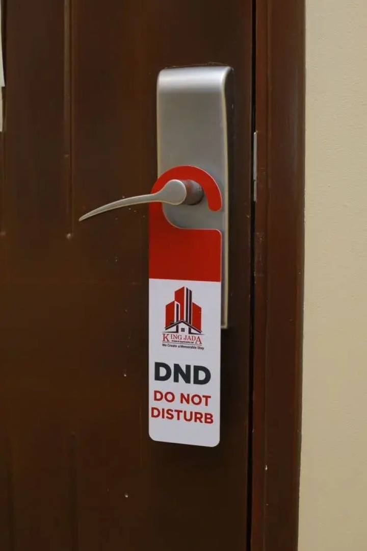 Отель King Jada Apartments & Hotel