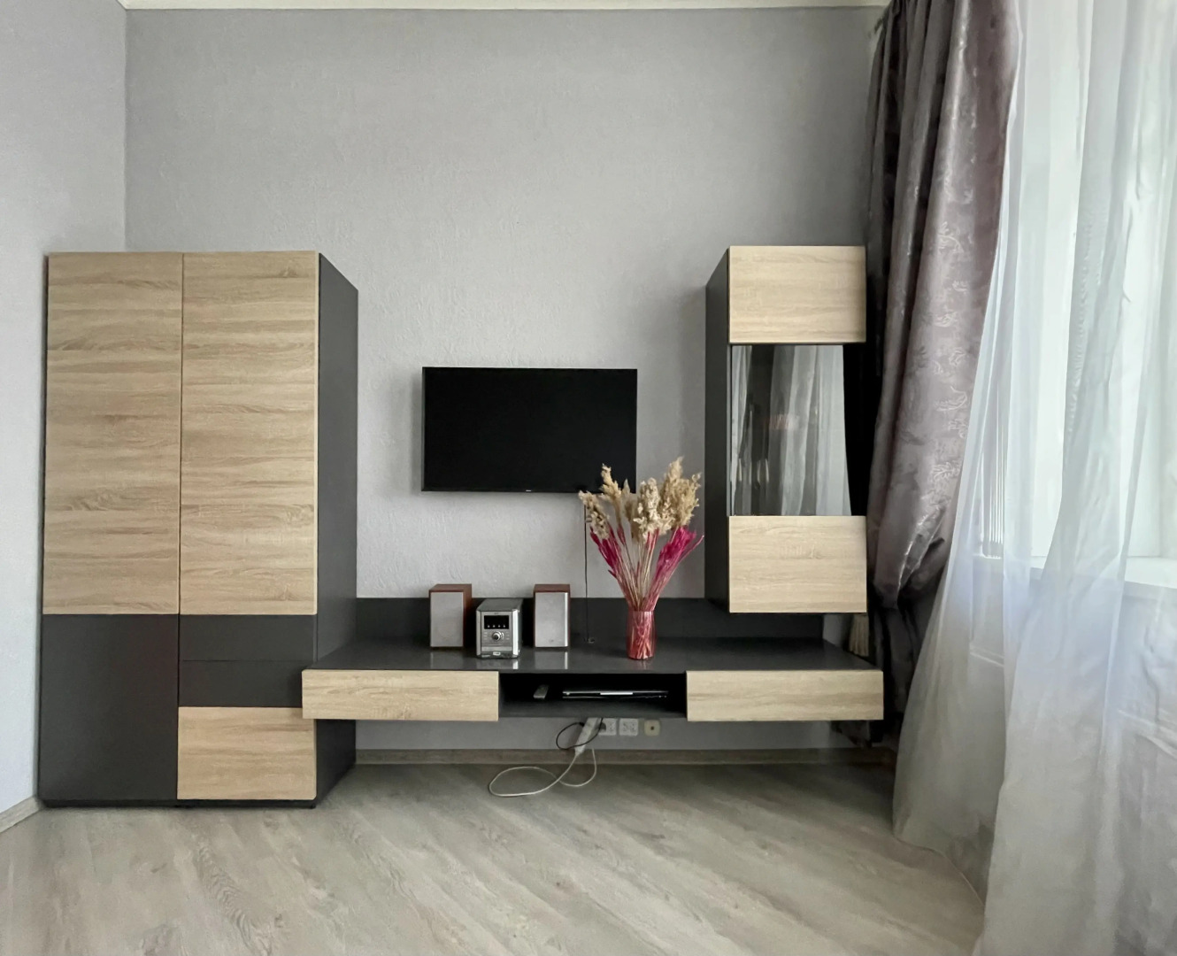 Апартаменты С Видом на Неву и Литейный Мост