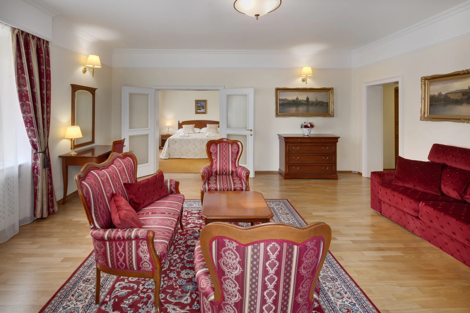 Отель Boutique Seven Days