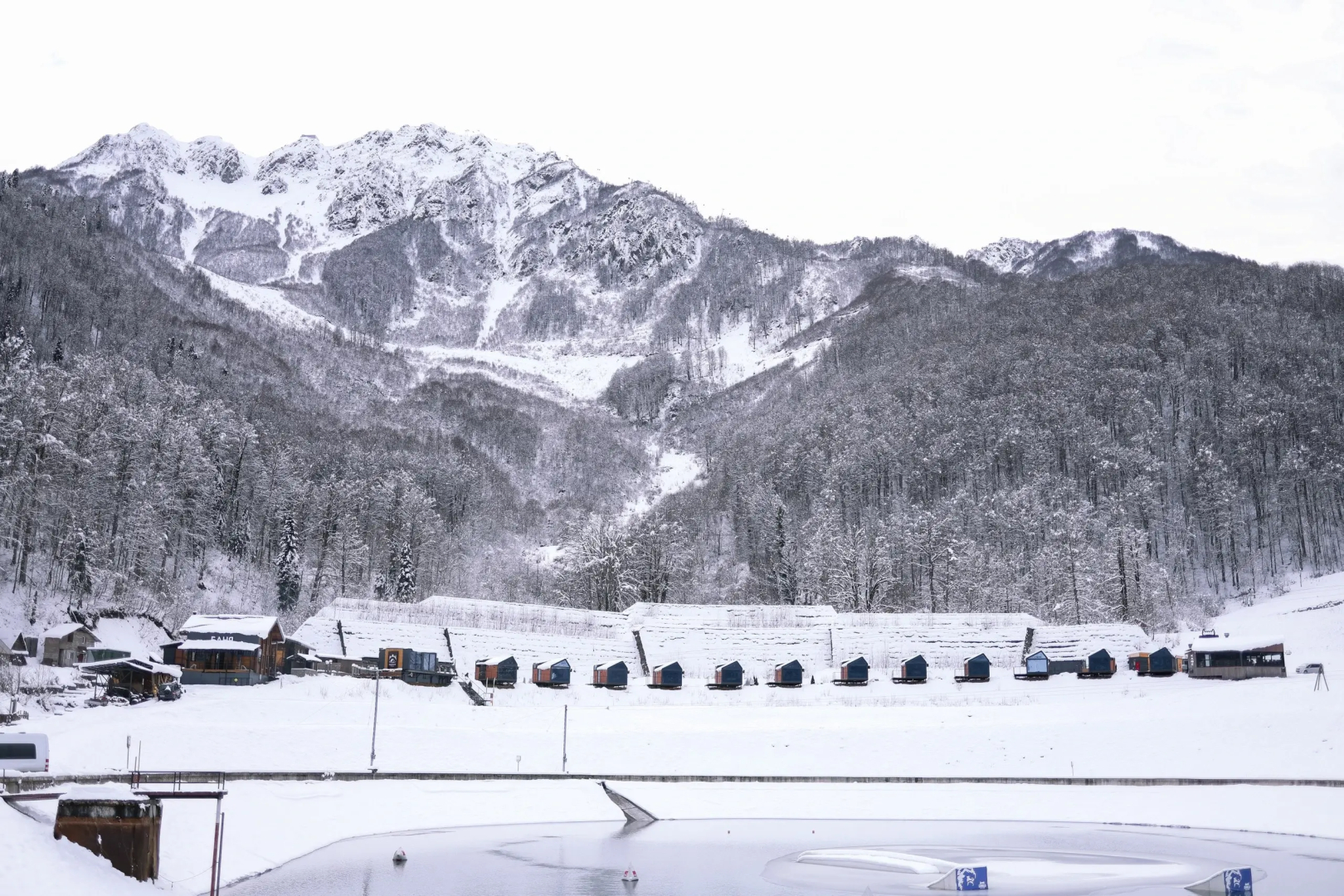 Глэмпинг Эндемик