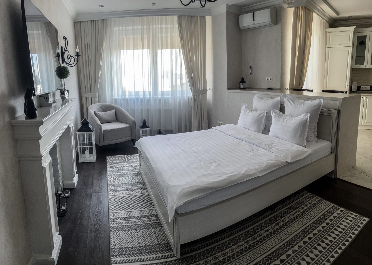 Апартаменты на Захарова 24