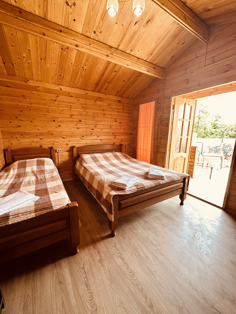 Гостевой Дом  Домики Набережная Виктория 100 м от моря