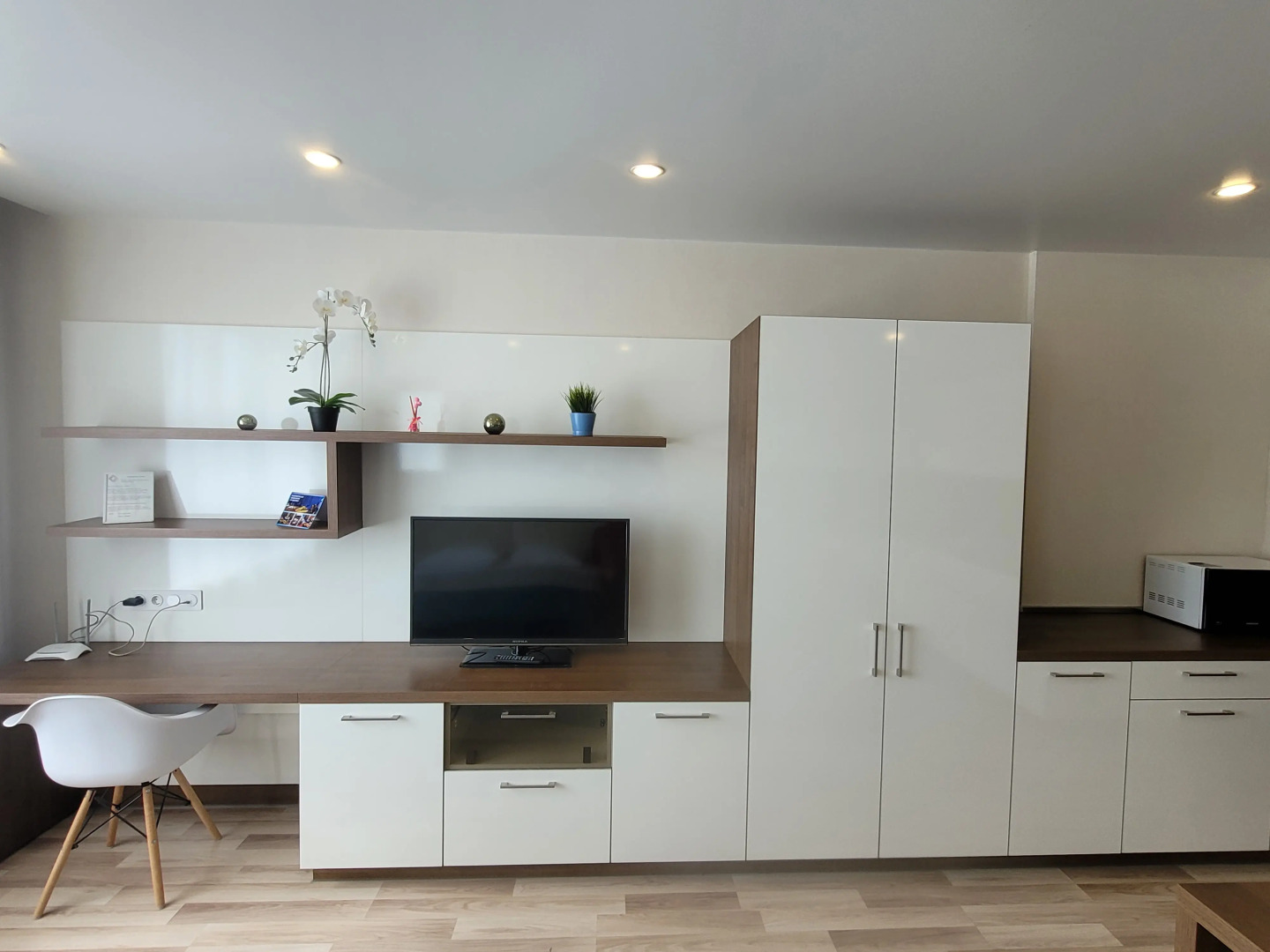 Апартаменты Аксиома 1