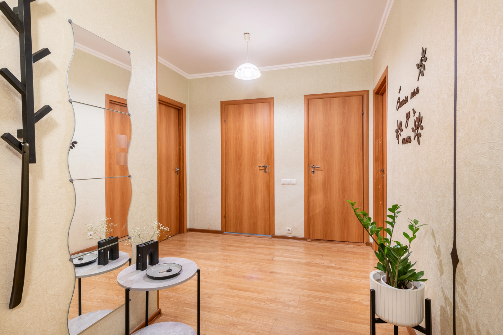 Квартира Двухкомнатная на Бориса Пастернака