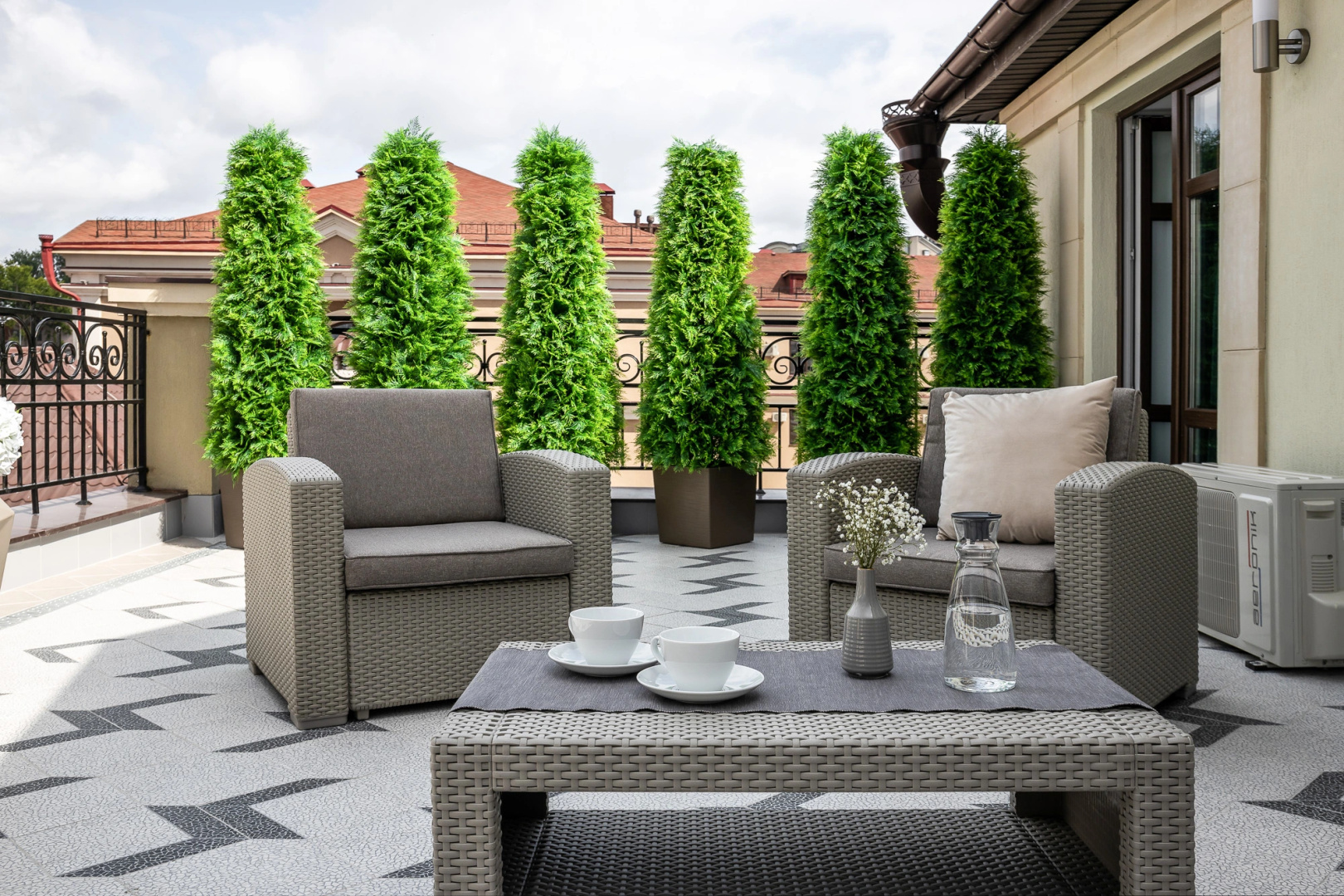 Апарт-отель Intermark Residence