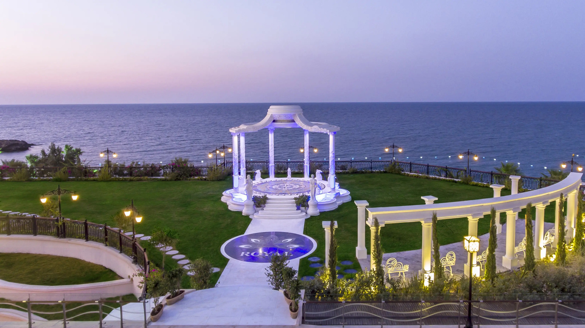 Отель Merit Royal Premium Casino & SPA