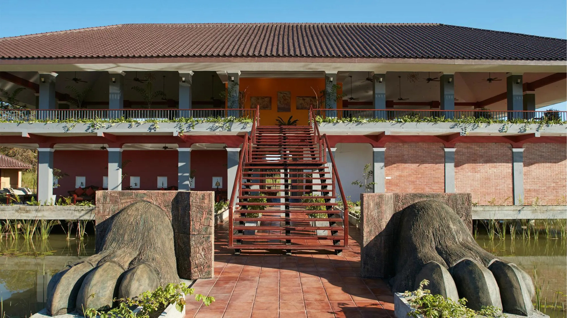 Отель Seerock The King's Domain