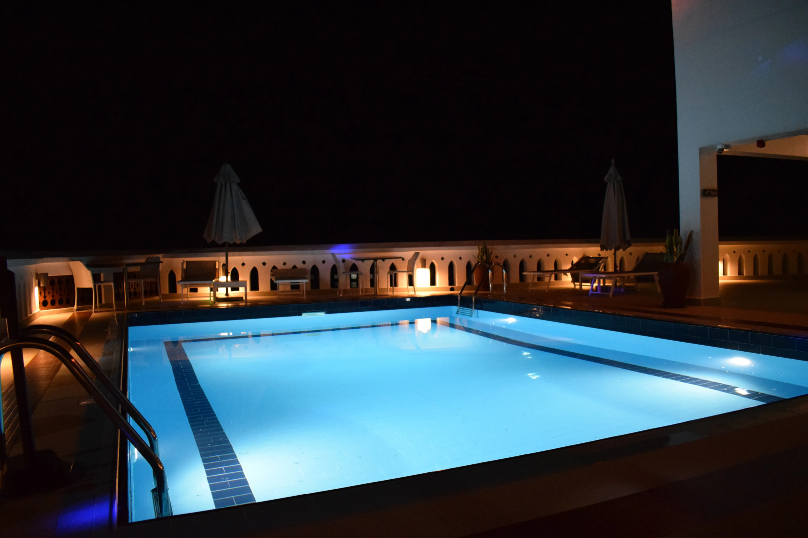 Отель Maru Maru