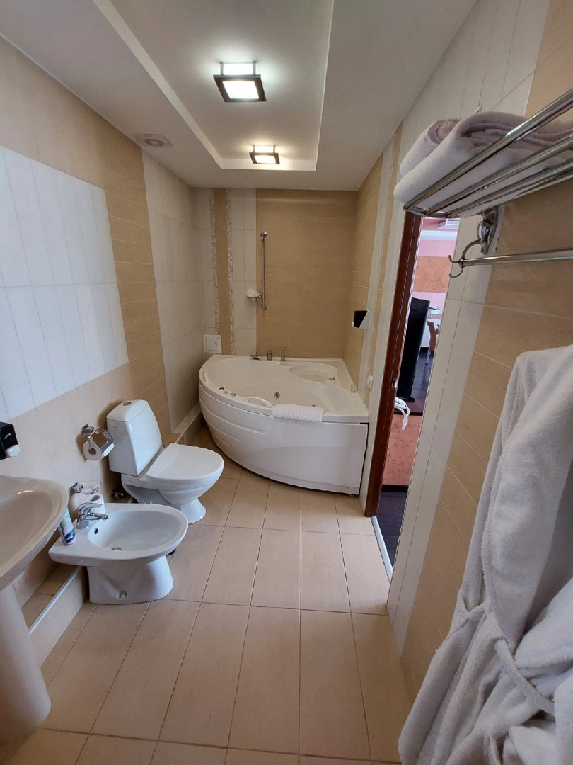 Гостиница "Эдем"