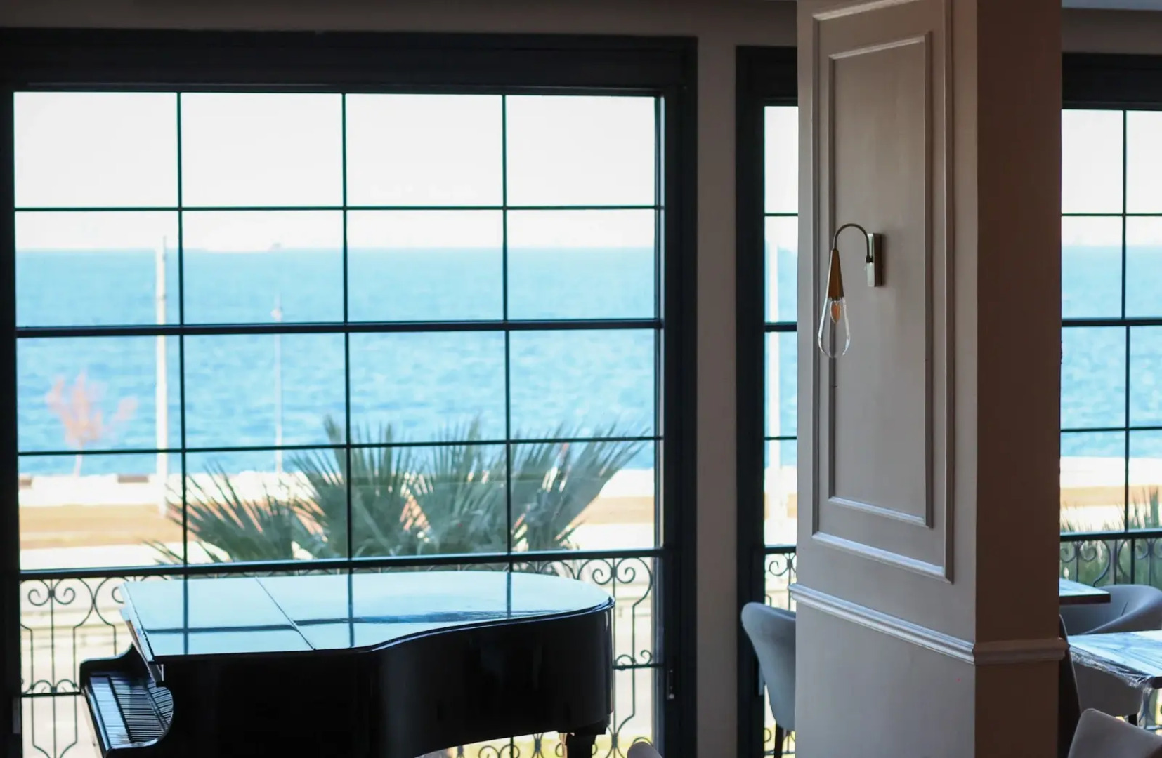 Отель The Yali Konak