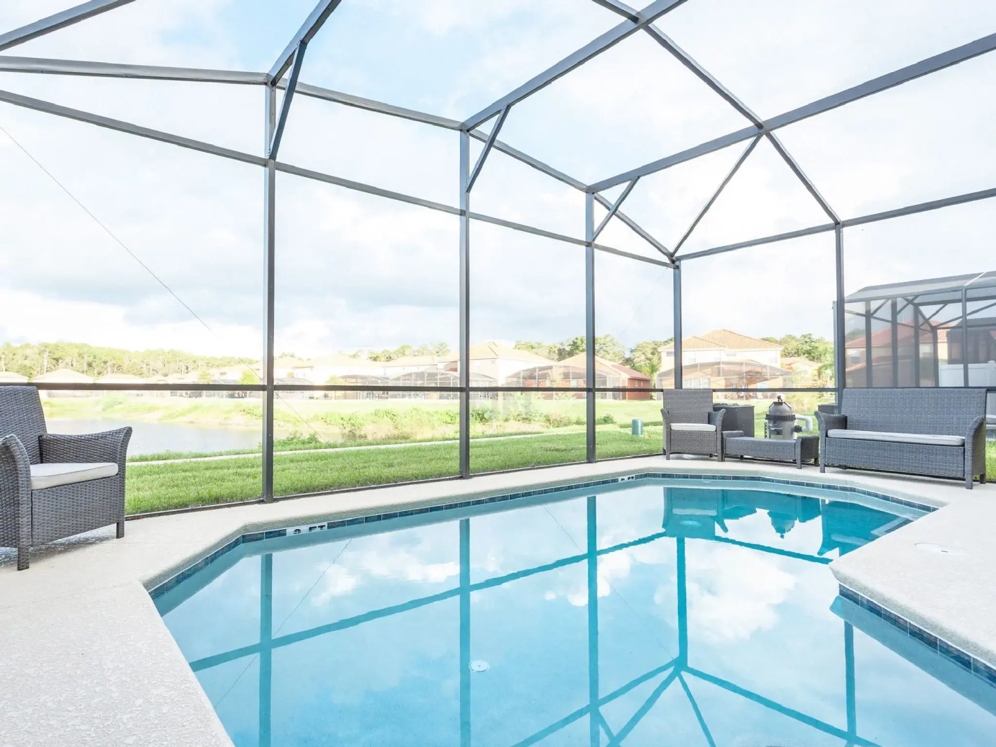 Вилла Favorite Vacation Homes