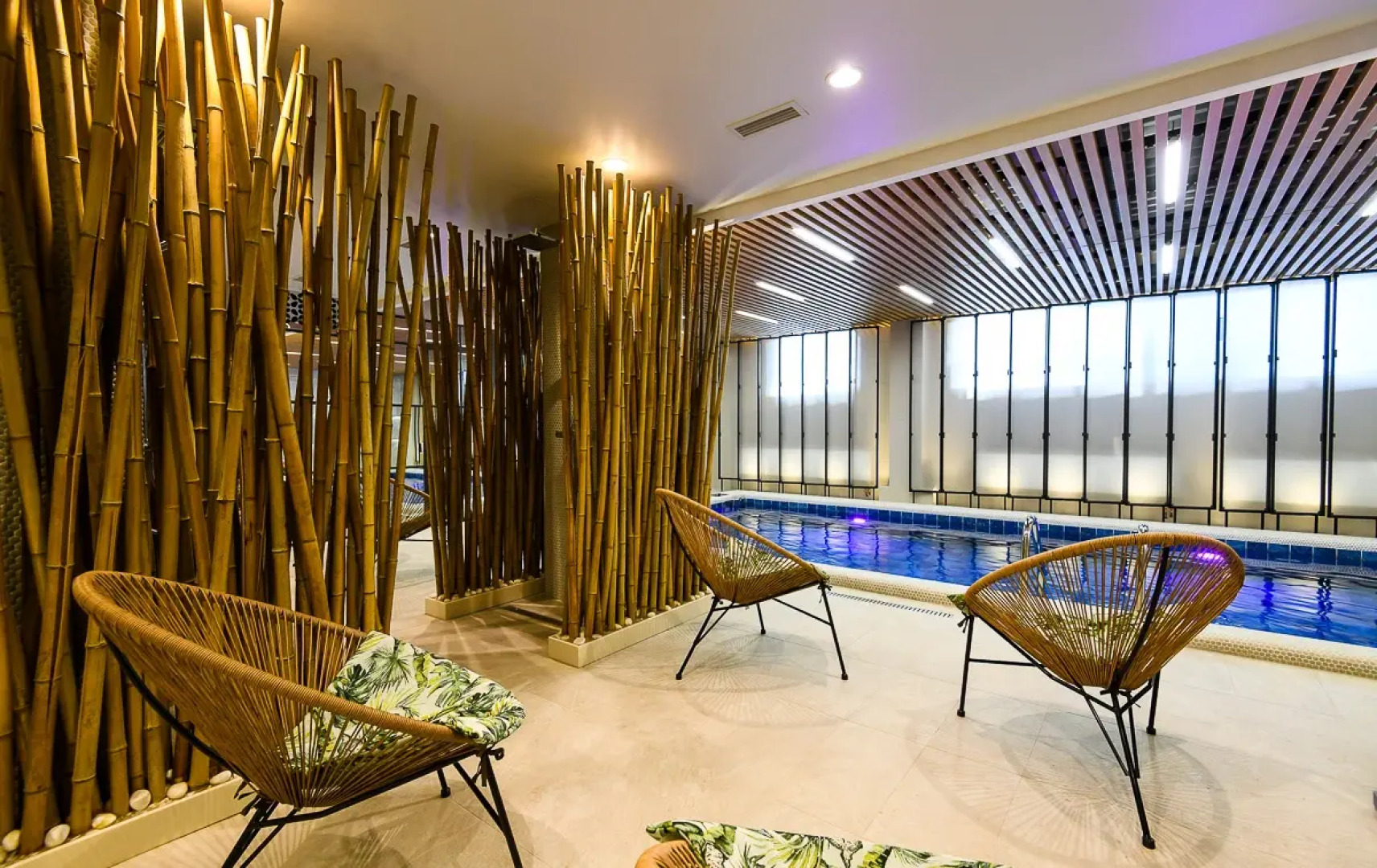 Отель На камушках 5*