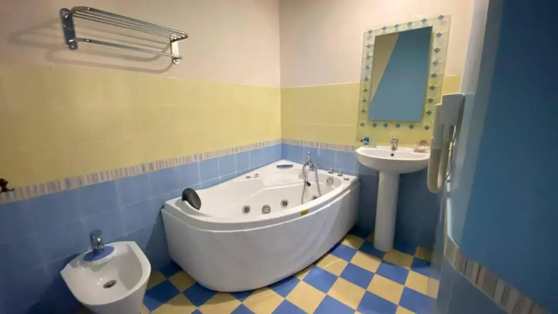 Дом Писателей Цахкадзора