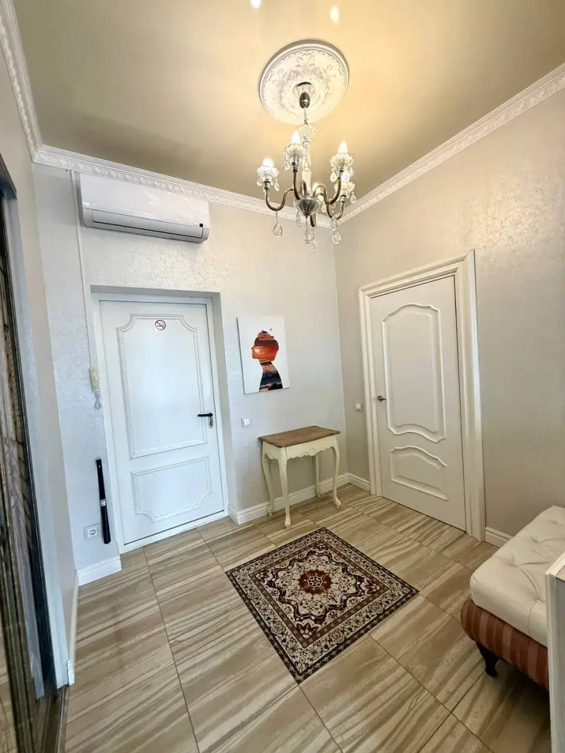 Апартаменты VipHouse Верхнеторговая Площадь