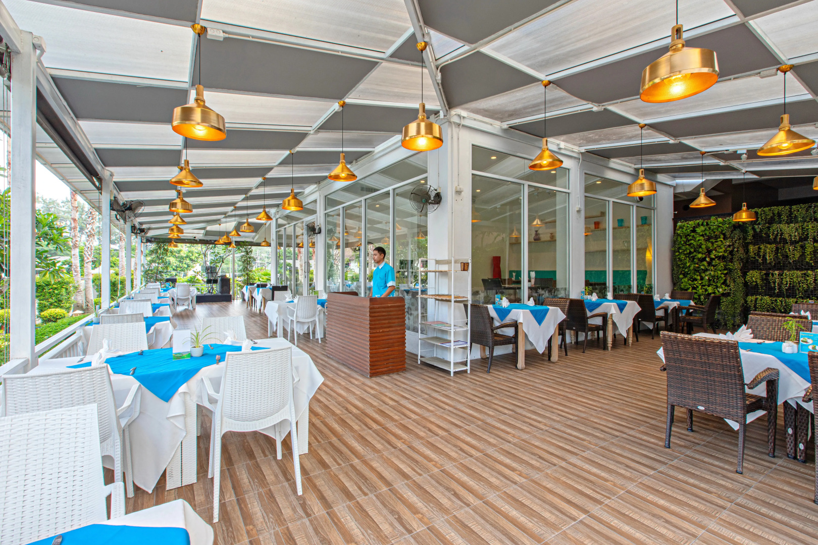 Отель Rawai Palm Beach Resort