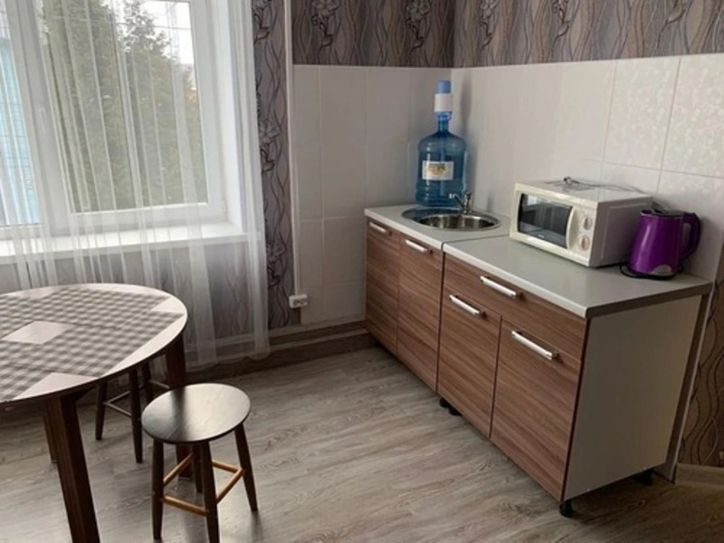 Отель 12 месяцев